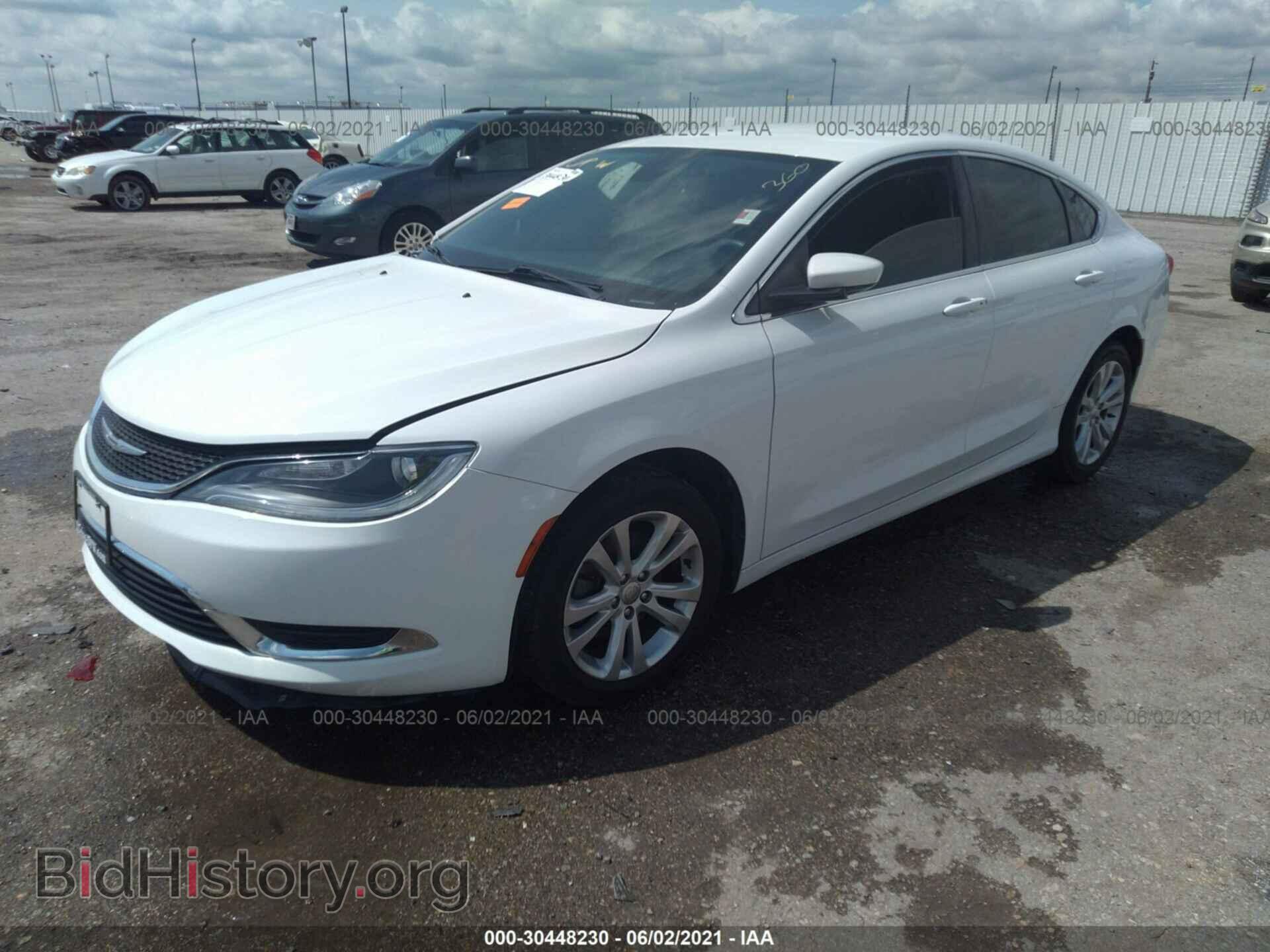 2015 CHRYSLER 200 - VIN: 1C3CCCAB9FN633277 - Фото 2