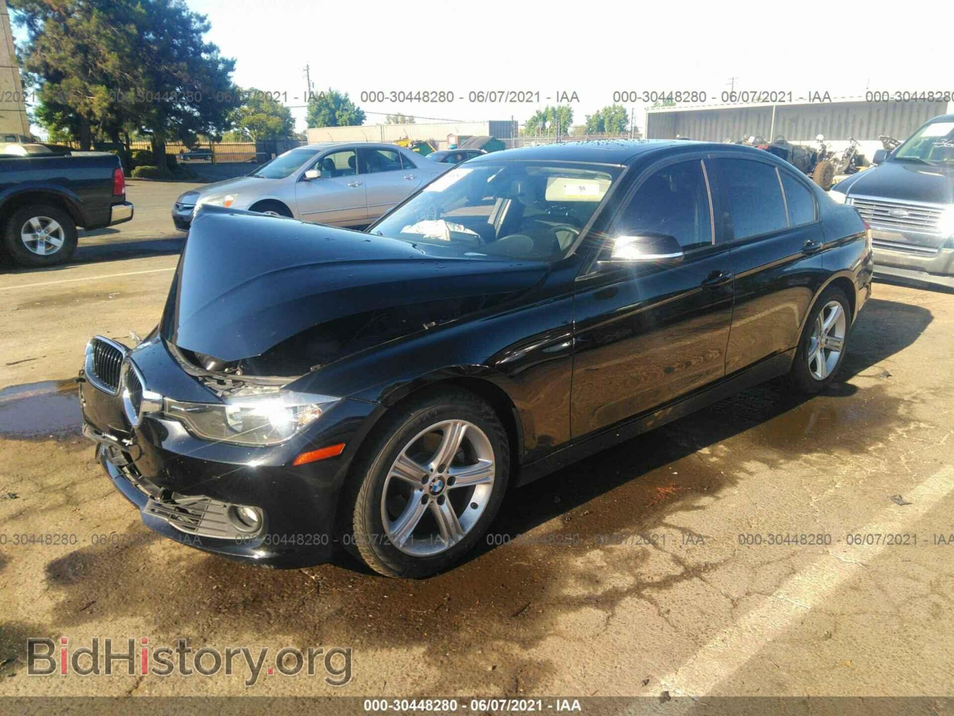 2013 BMW 3 SERIES - VIN: WBA3C1C52DF443171 - Фото 2