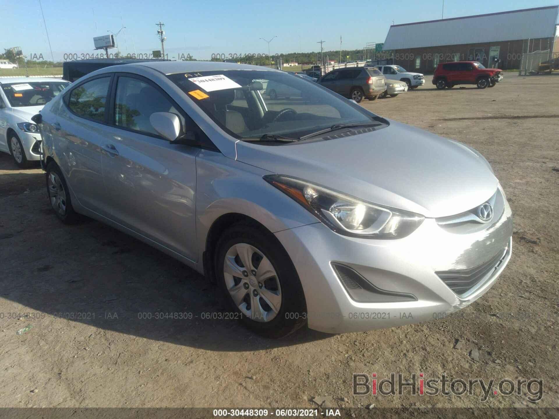 Фотография 5NPDH4AE4GH669736 - HYUNDAI ELANTRA 2016