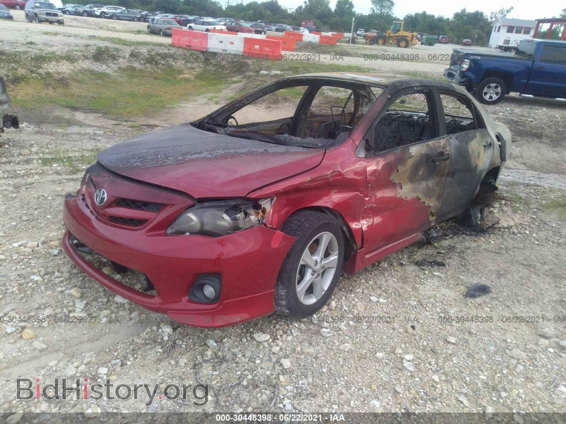 2011 TOYOTA COROLLA - VIN: 2T1BU4EE7BC638098 - Фото 2