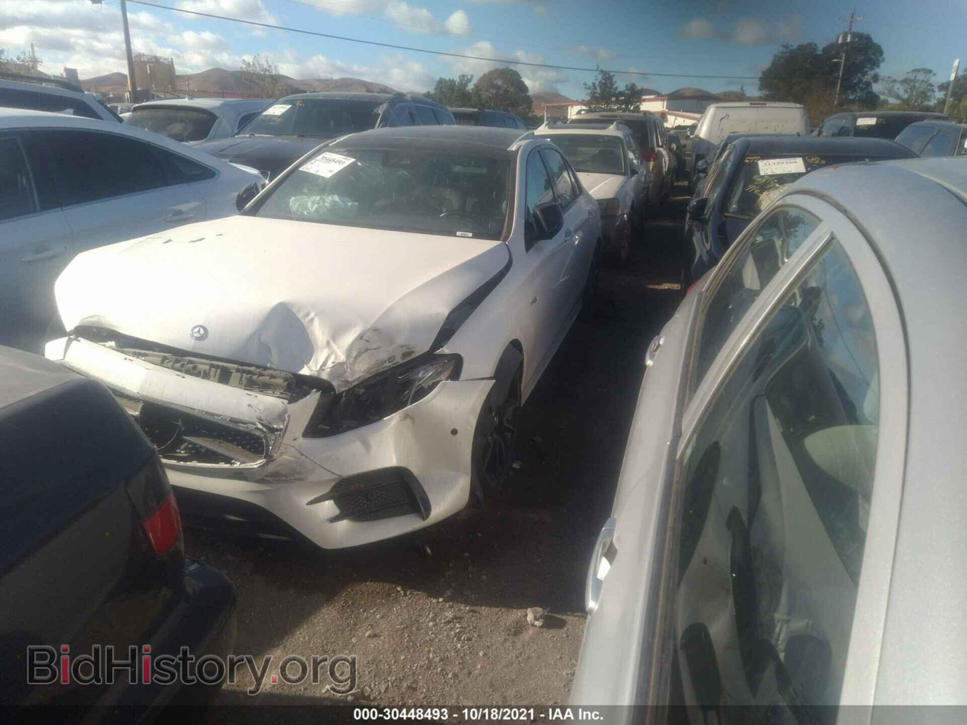 2017 MERCEDES-BENZ E-CLASS - VIN: WDDZF6EB4HA213564 - Фото 2