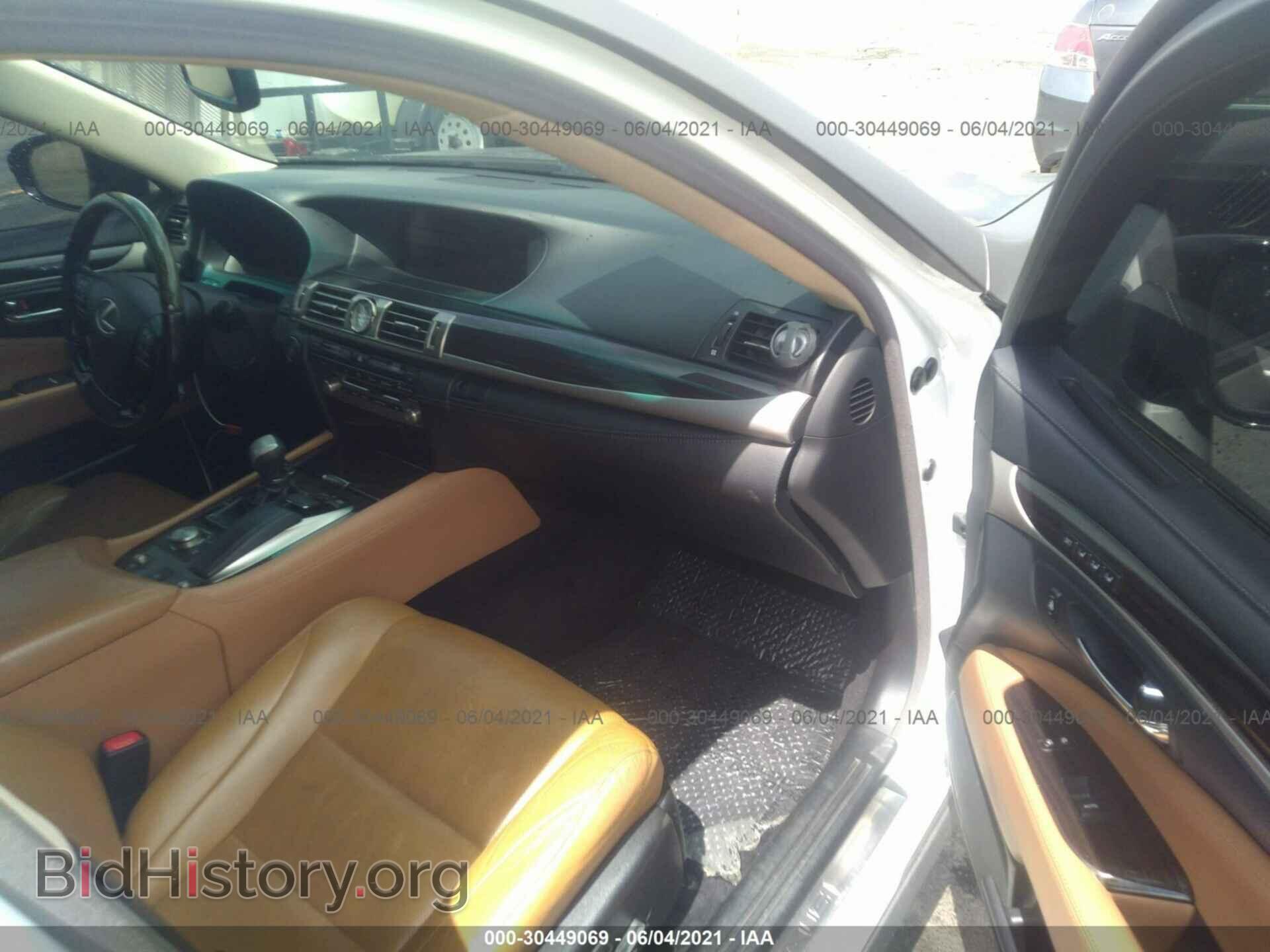 2013 LEXUS LS 460 - VIN: JTHCL5EF4D5018281 - Photo 5