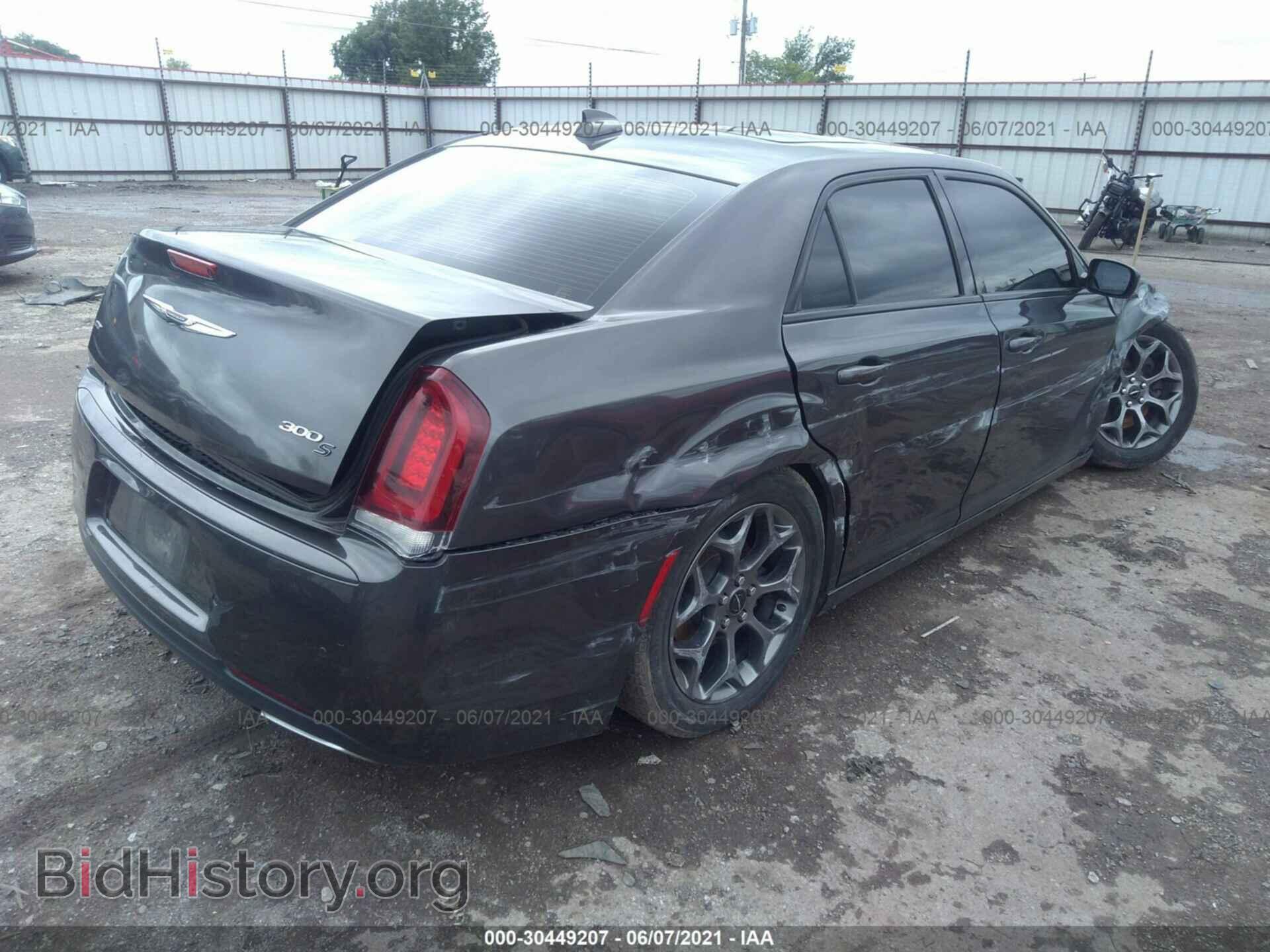 2017 CHRYSLER 300 - VIN: 2C3CCAGG7HH619204 - Photo 4
