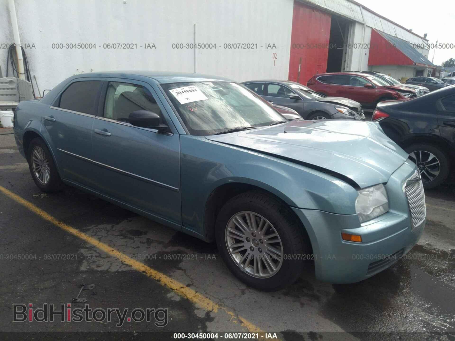 Фотография 2C3KA43D69H539490 - CHRYSLER 300 2009