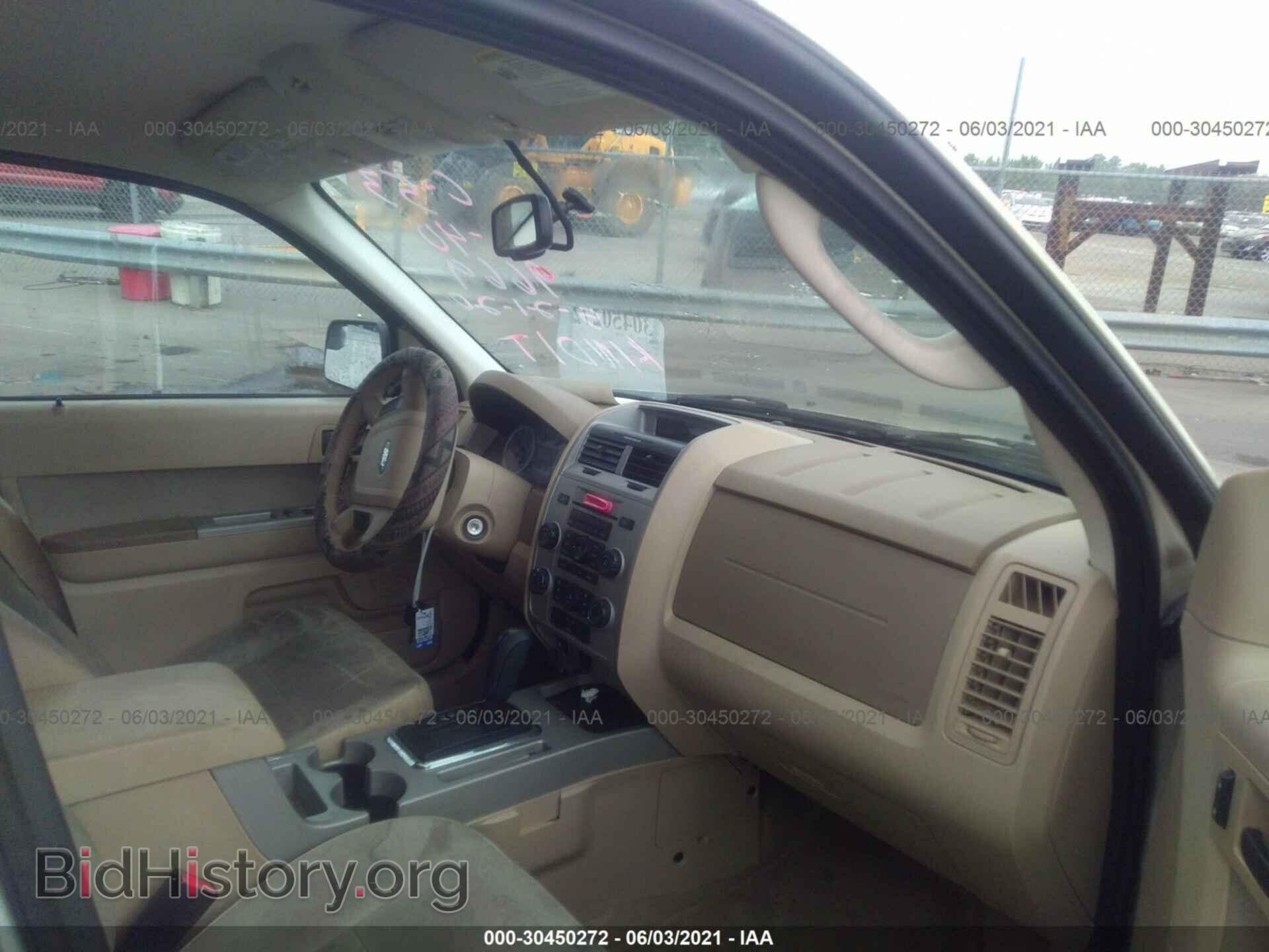 2011 FORD ESCAPE - VIN: 1FMCU0D76BKB09669 - Фото 5