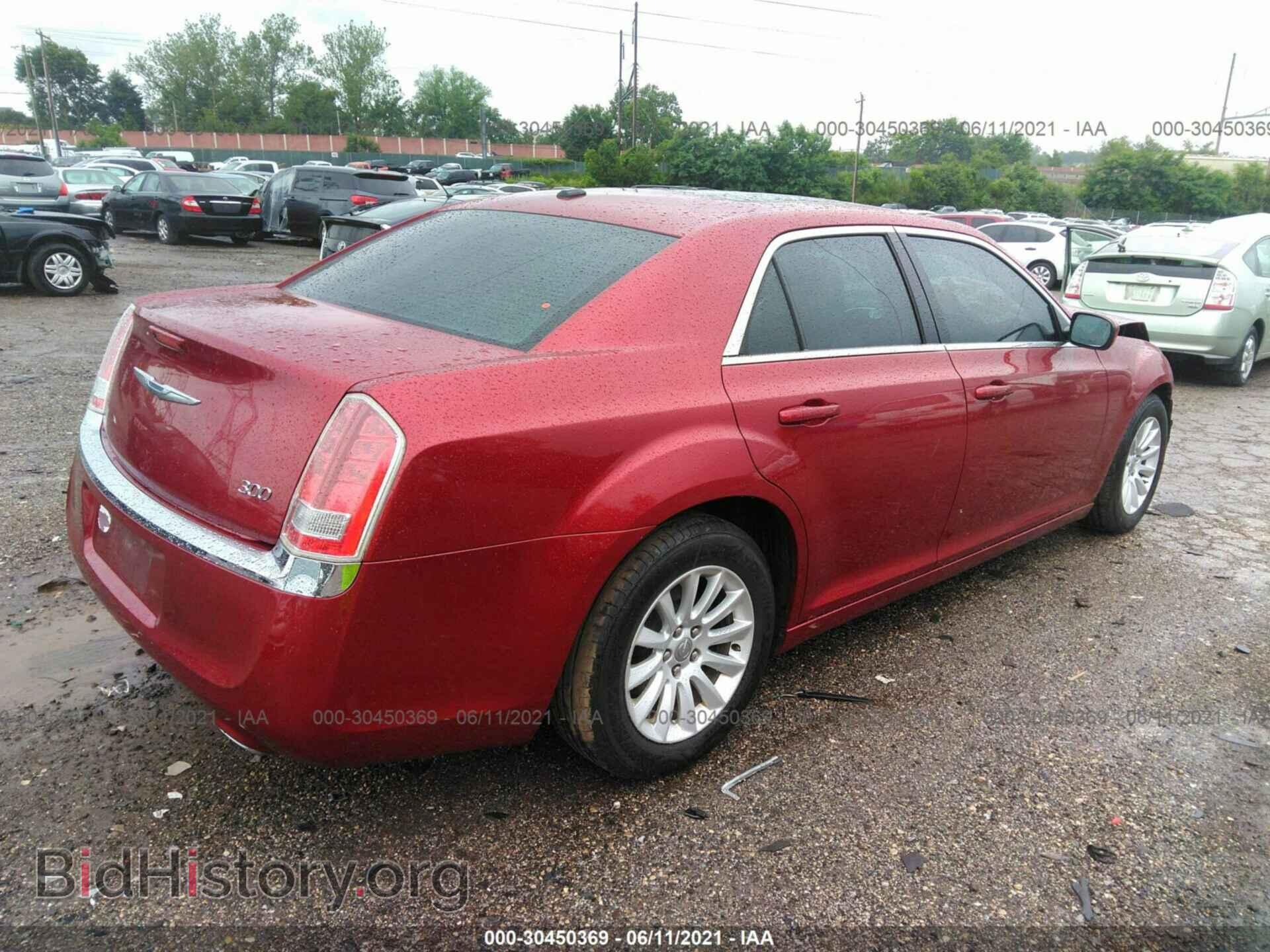 2014 CHRYSLER 300 - VIN: 2C3CCAAG8EH148443 - Photo 4
