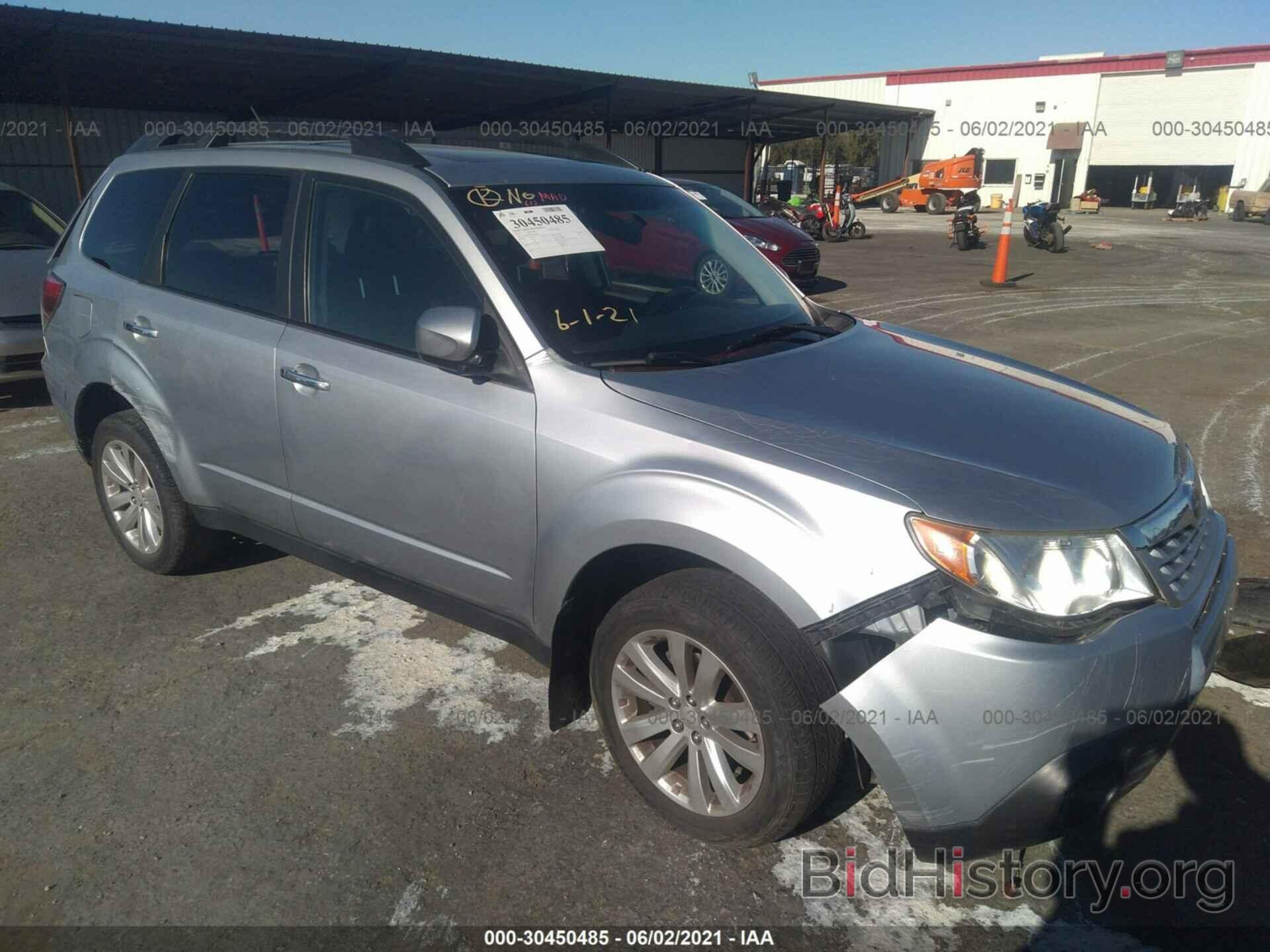 Photo JF2SHADC9DH439590 - SUBARU FORESTER 2013