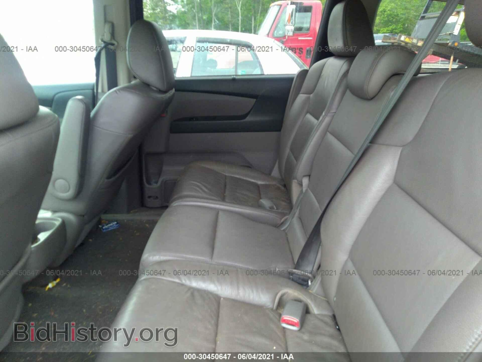 2011 HONDA ODYSSEY - VIN: 5FNRL5H64BB063885 - Фото 8