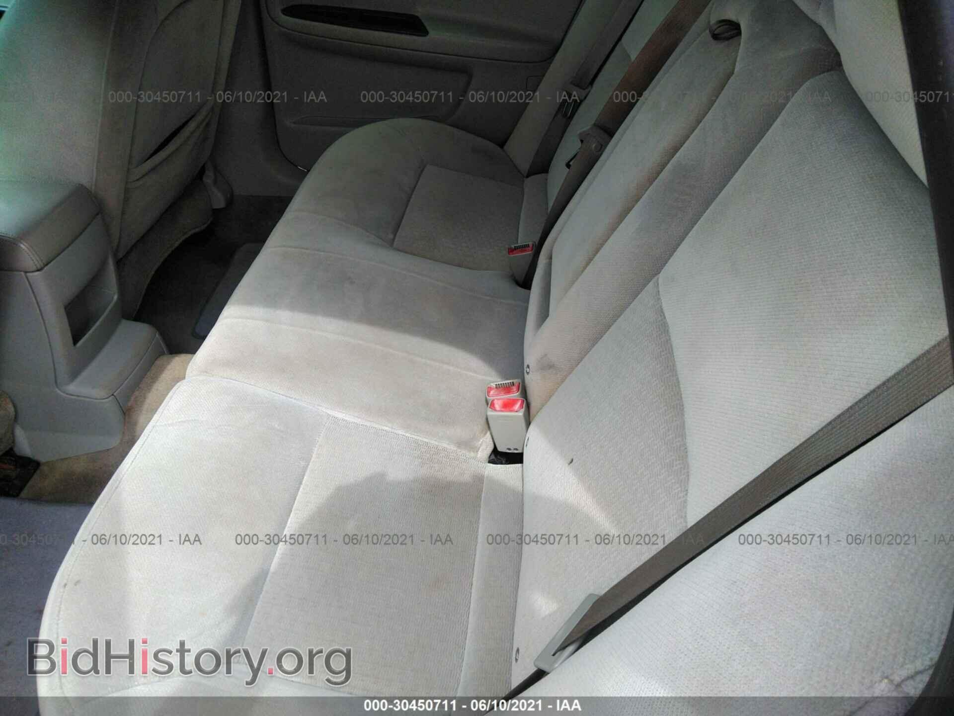 2010 CHEVROLET IMPALA - VIN: 2G1WA5EK0A1136111 - Фото 8
