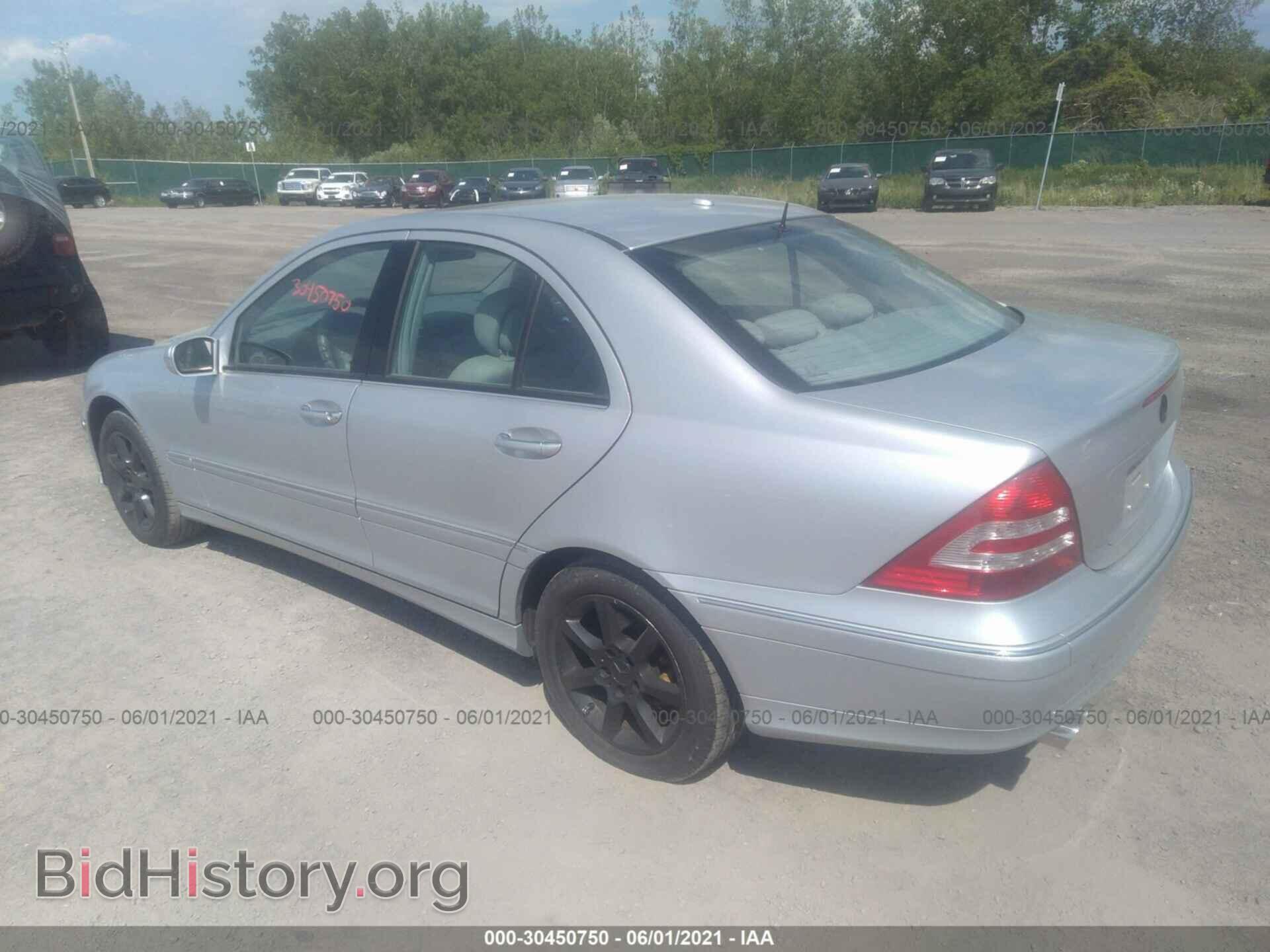 2007 MERCEDES-BENZ C-CLASS - VIN: WDBRF92H37F844827 - Фото 3