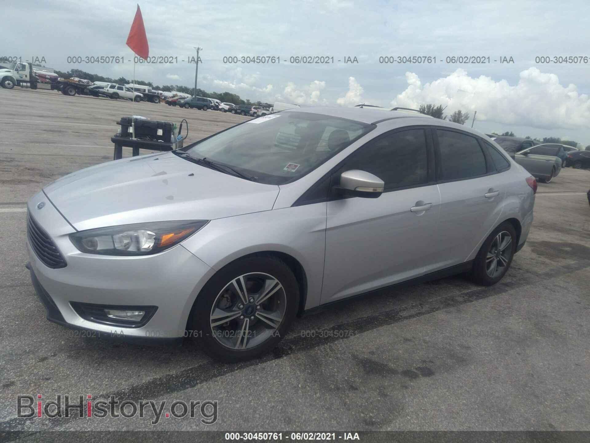 2016 FORD FOCUS - VIN: 1FADP3FE6GL207427 - Photo 2