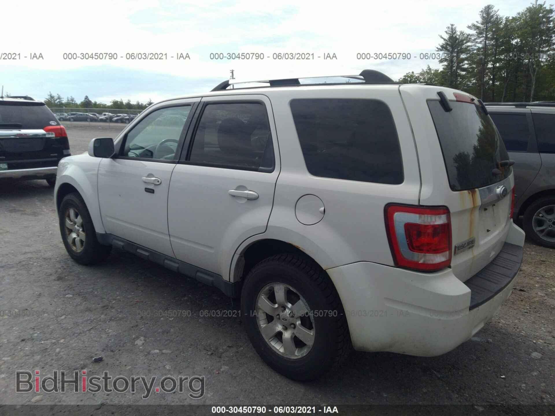 2011 FORD ESCAPE - VIN: 1FMCU9EG6BKC67867 - Фото 3