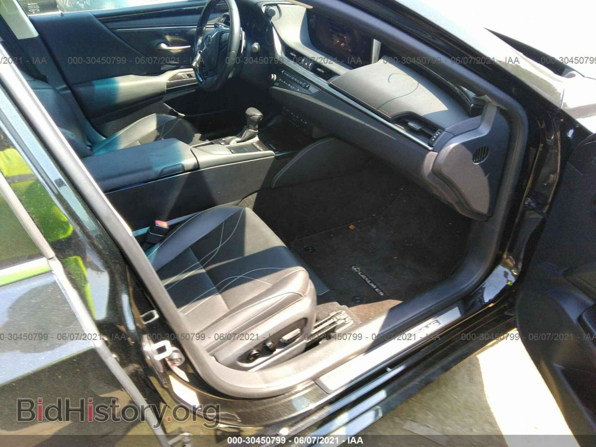 2019 LEXUS ES - VIN: JTHBZ1B13K2002499 - Фото 5