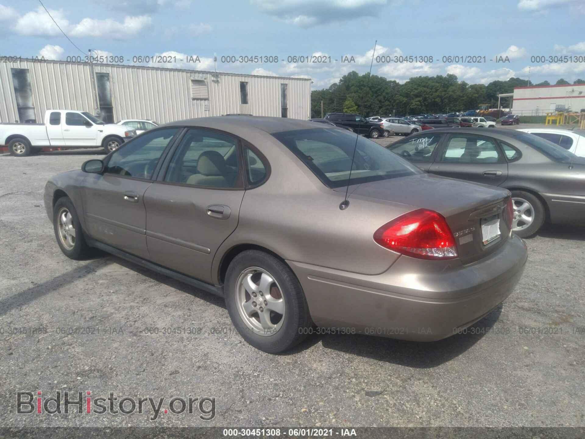 2006 FORD TAURUS - VIN: 1FAFP53U86A261404 - Фото 3