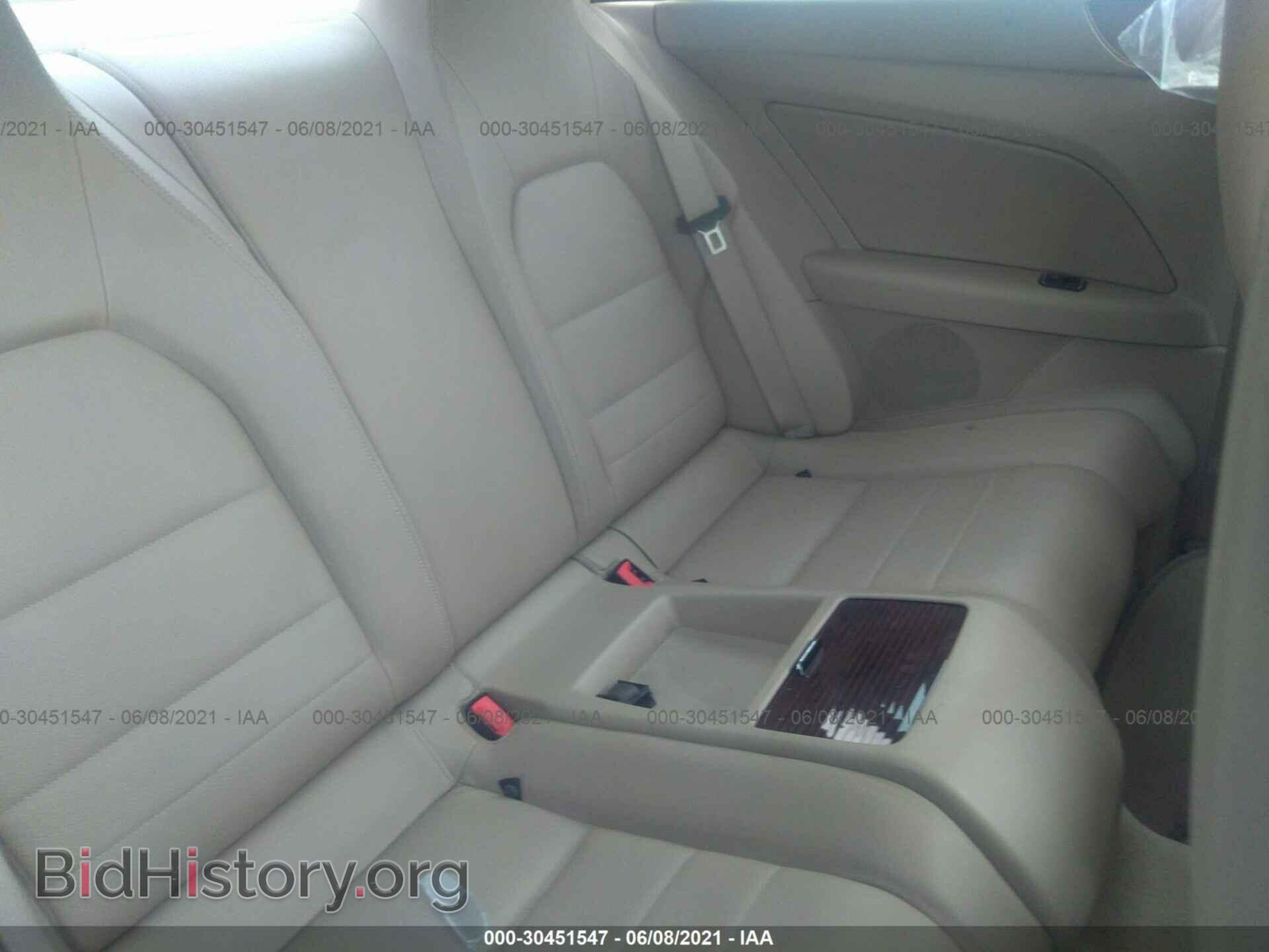 2010 MERCEDES-BENZ E-CLASS - VIN: WDDKJ5GB4AF044646 - Фото 8