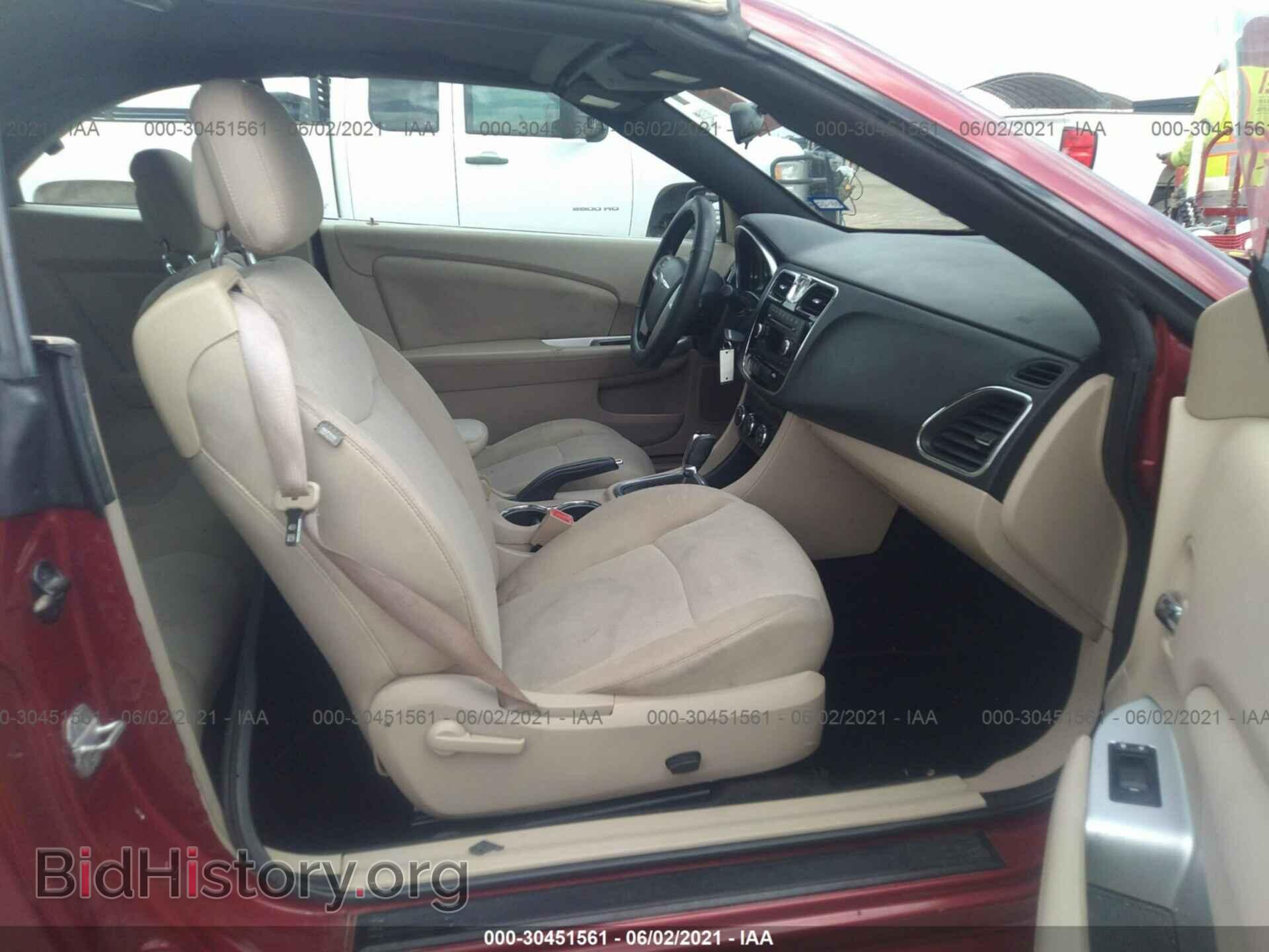 2013 CHRYSLER 200 - VIN: 1C3BCBEB1DN511428 - Фото 5