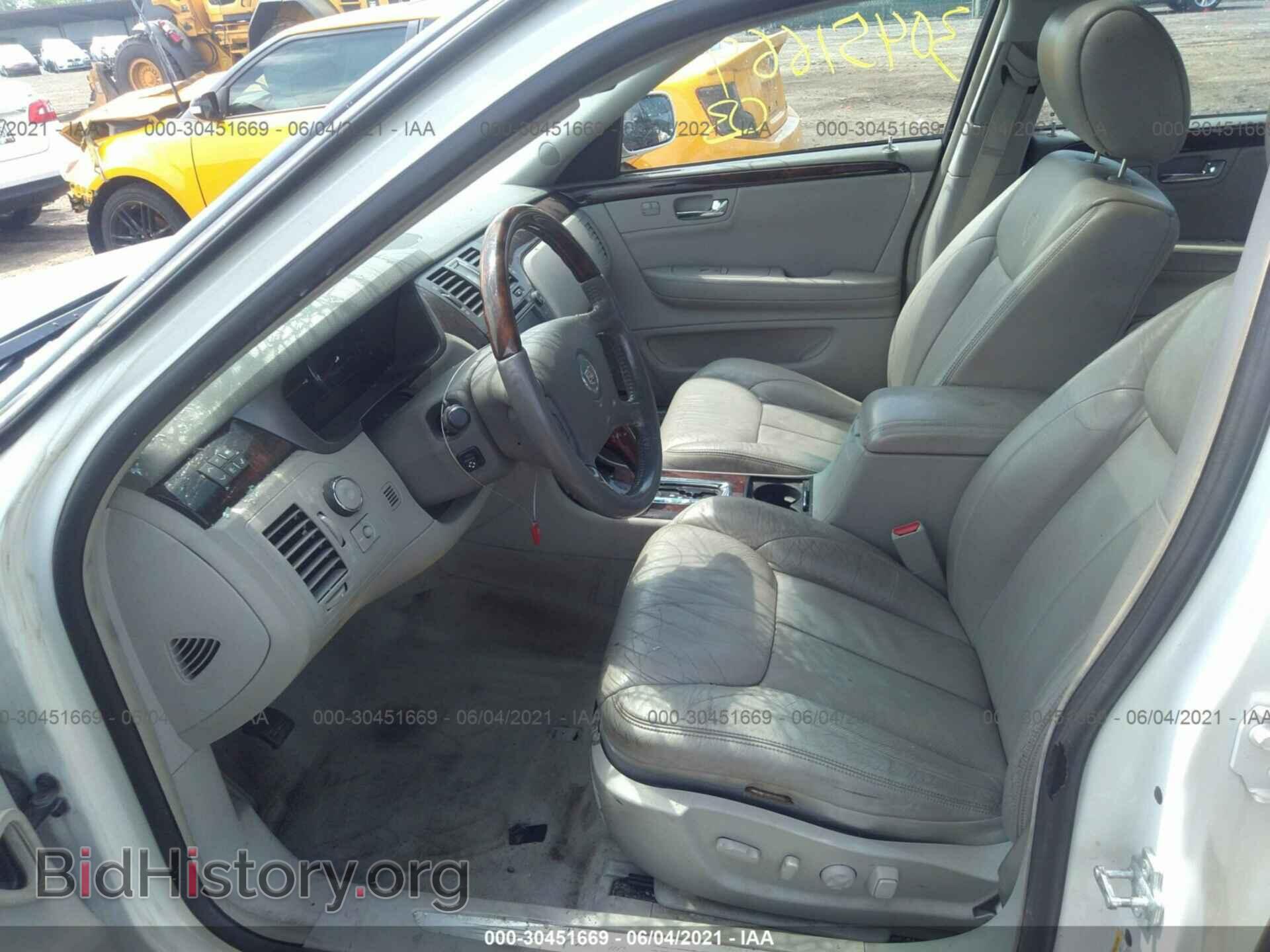 2011 CADILLAC DTS - VIN: 1G6KH5E6XBU124397 - Фото 5