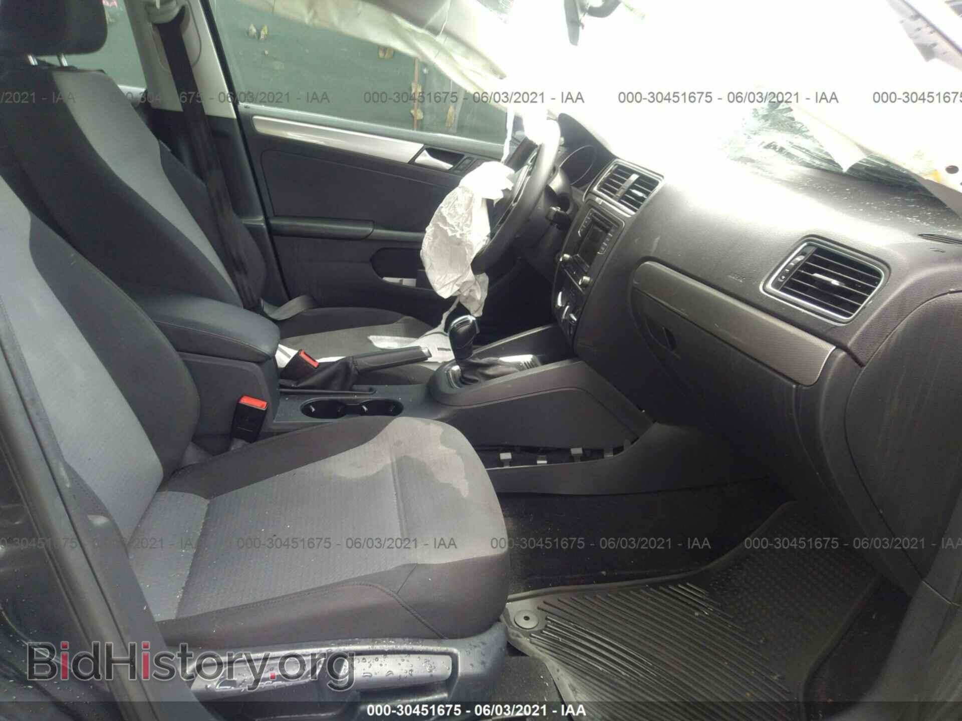 2017 VOLKSWAGEN JETTA - VIN: 3VW2B7AJ8HM385753 - Фото 5