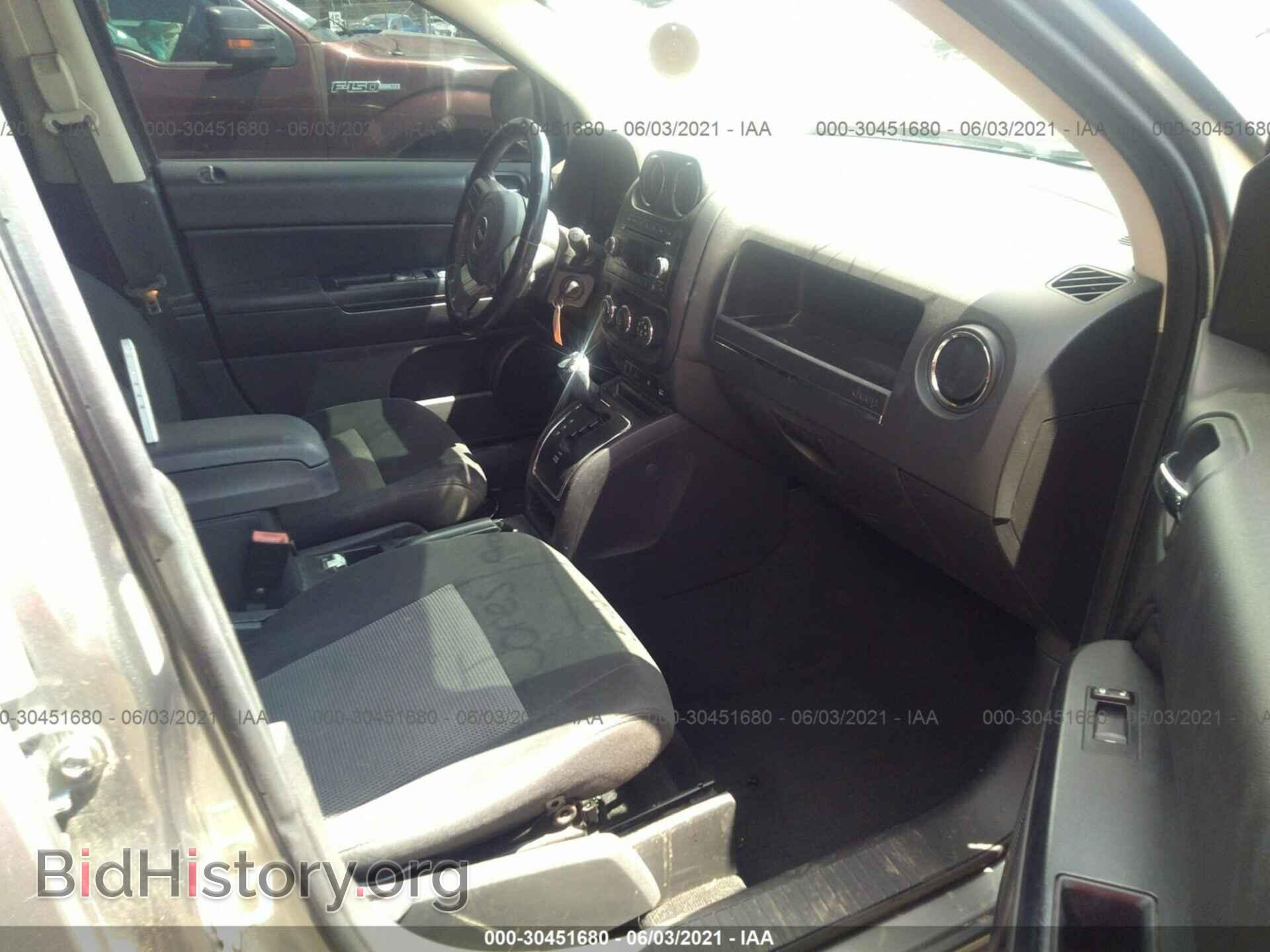2011 JEEP COMPASS - VIN: 1J4NF1FB6BD302840 - Фото 5
