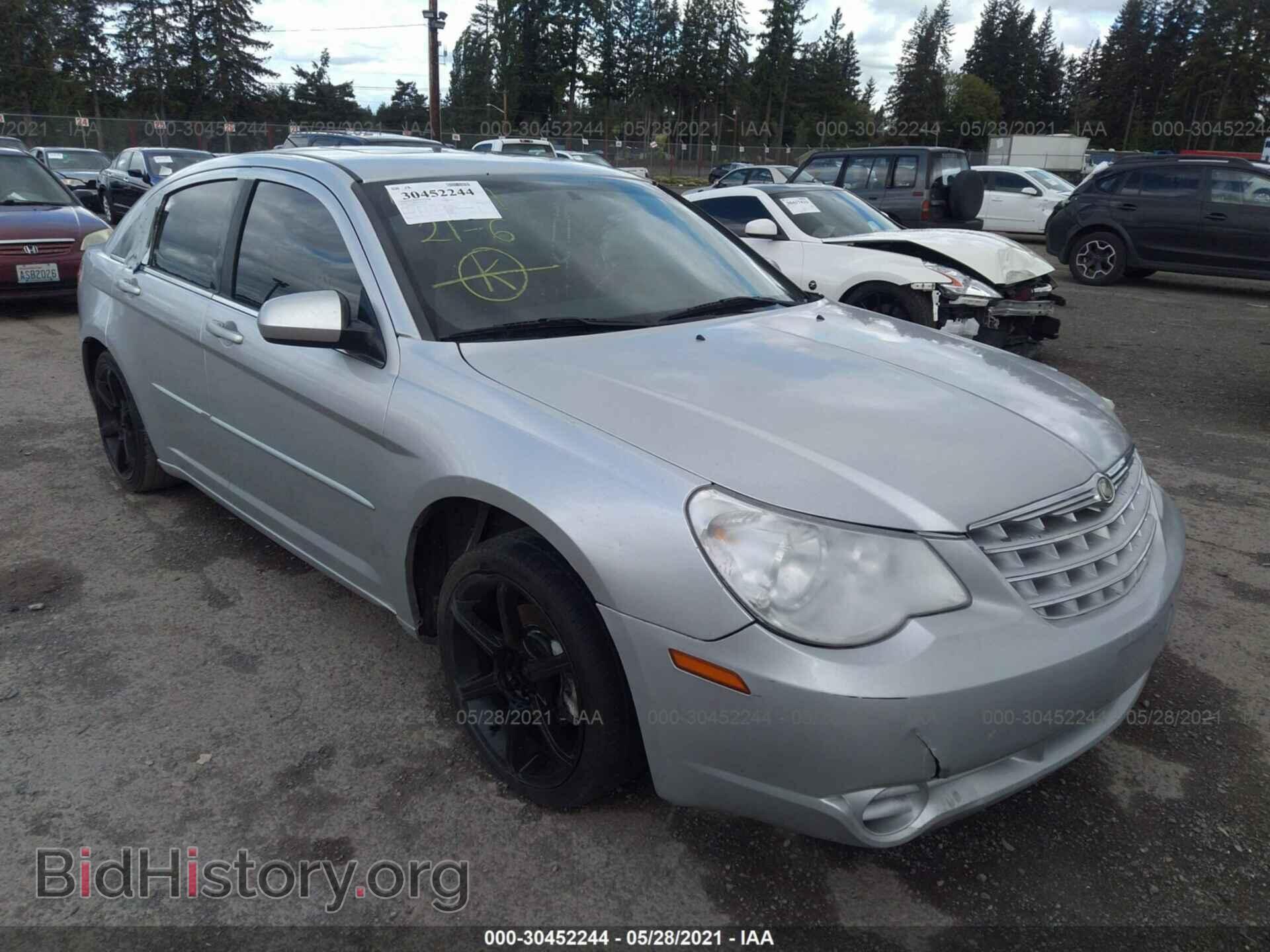 Photo 1C3CC5FD8AN196841 - CHRYSLER SEBRING 2010