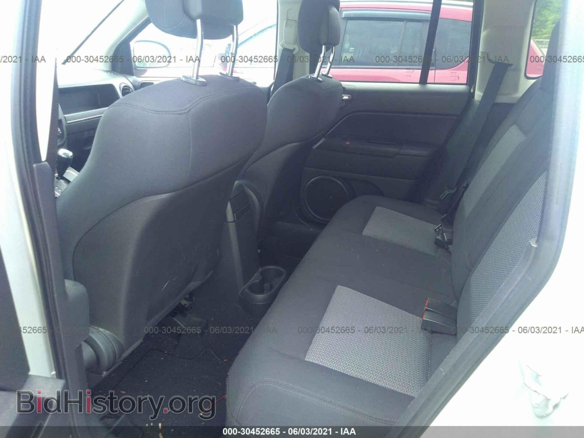 2010 JEEP COMPASS - VIN: 1J4NT4FB7AD515403 - Фото 8