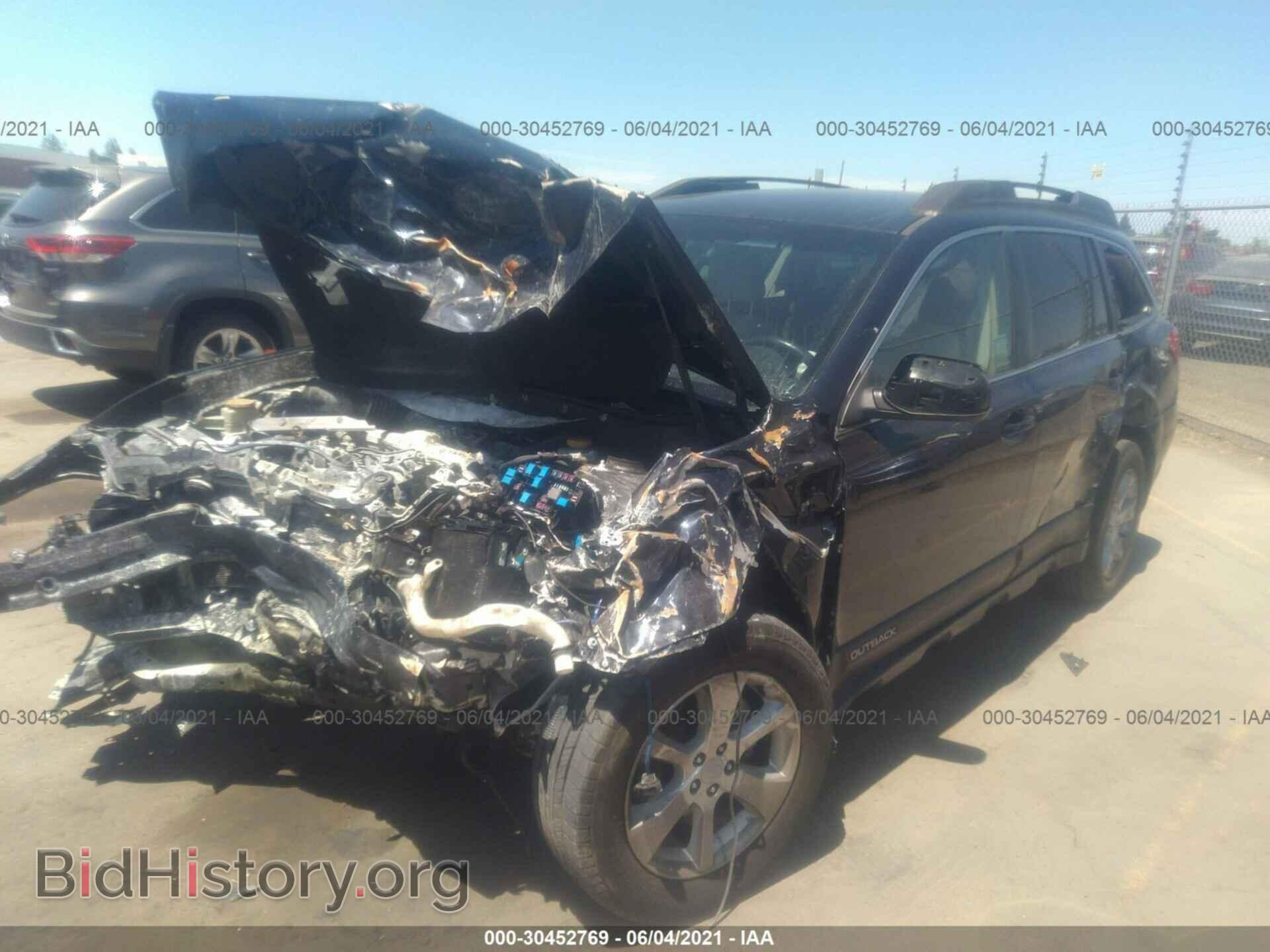 2013 SUBARU OUTBACK - VIN: 4S4BRBCC5D3266159 - Фото 2