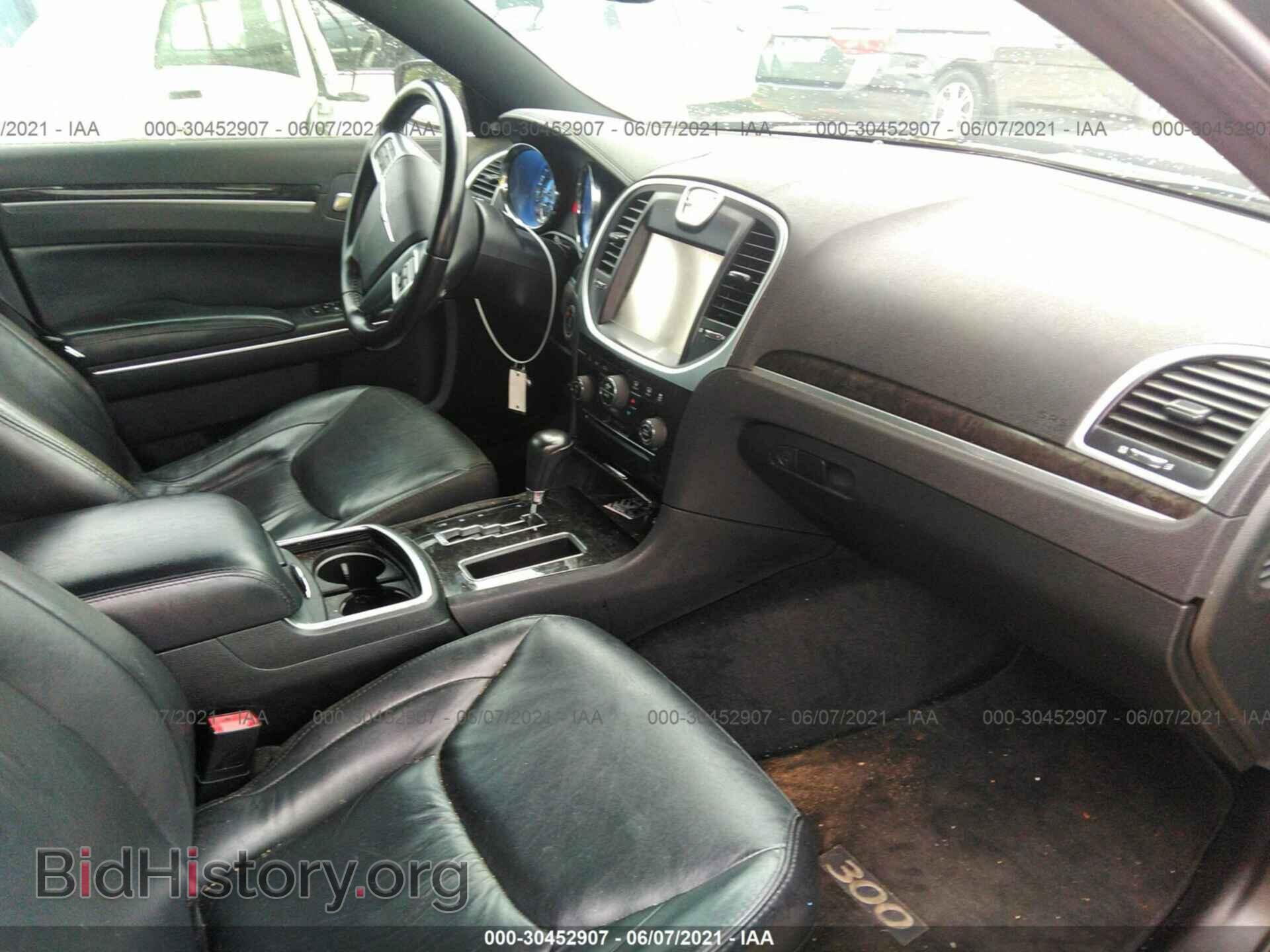 2011 CHRYSLER 300 - VIN: 2C3CA5CG5BH594619 - Фото 5