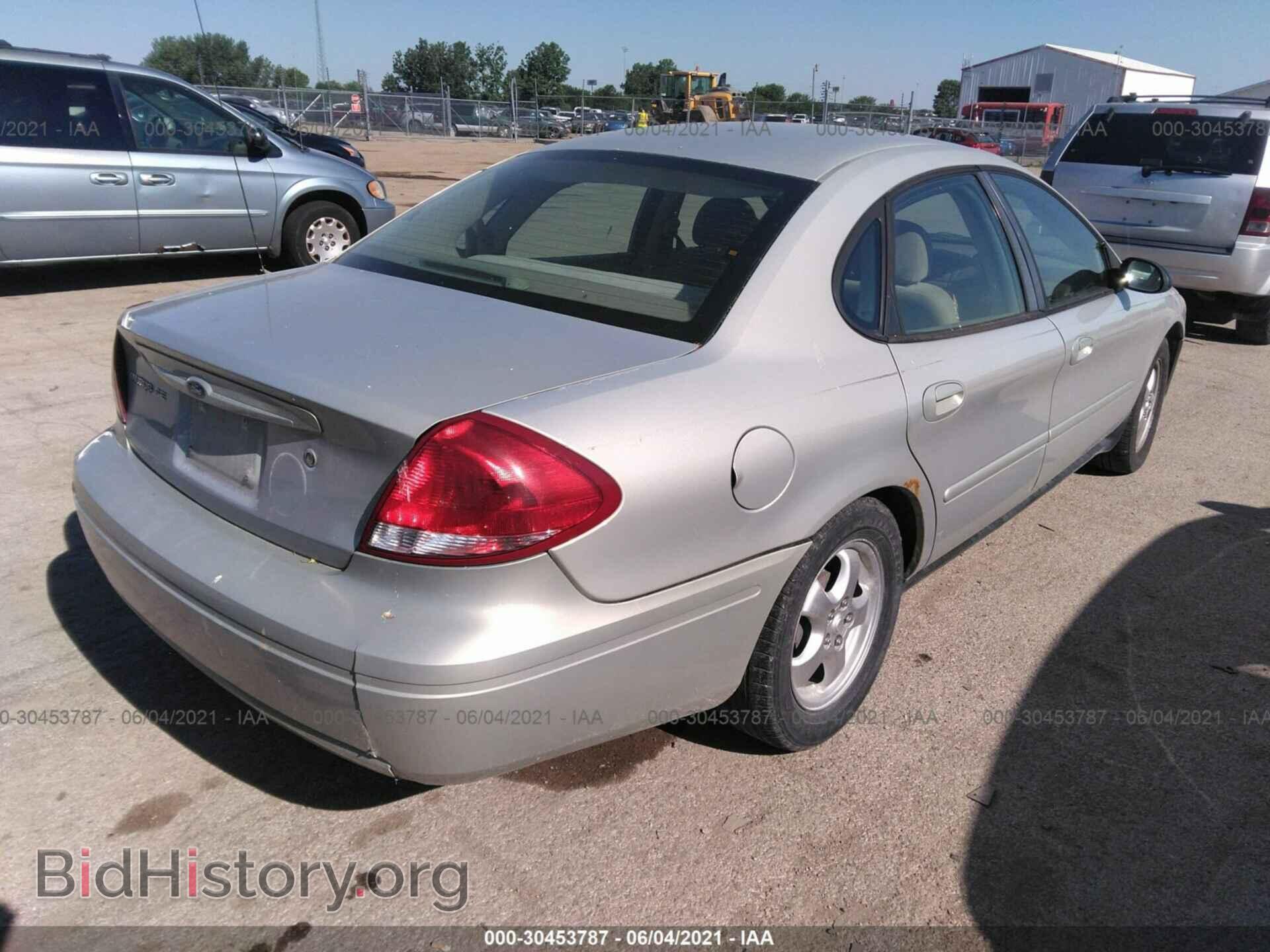 2006 FORD TAURUS - VIN: 1FAFP53U56A232992 - Фото 4