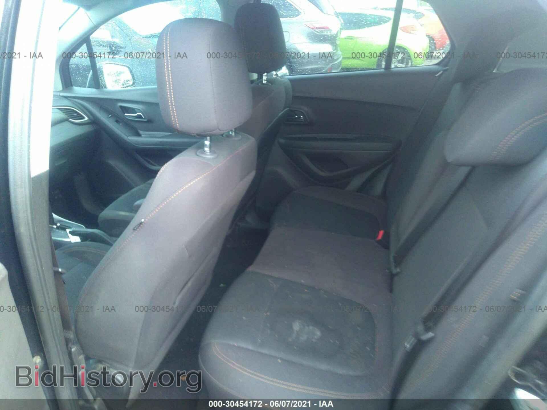 2017 CHEVROLET TRAX - VIN: 3GNCJKSBXHL175950 - Фото 8
