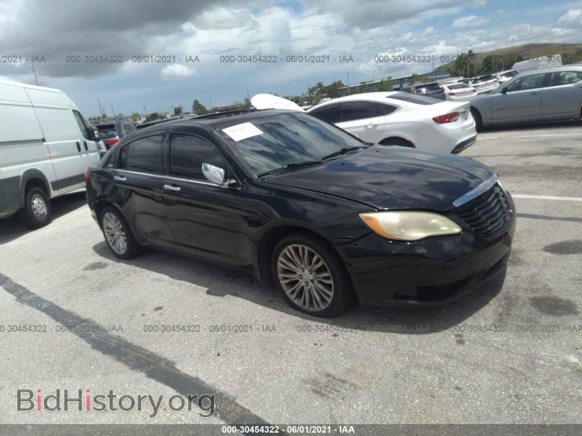 Фотография 1C3BC2FG8BN603787 - CHRYSLER 200 2011
