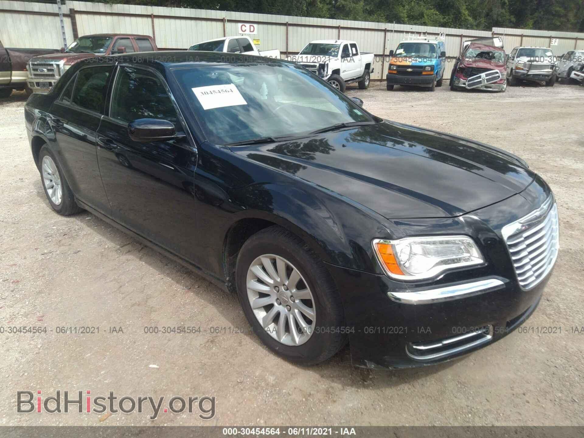 Фотография 2C3CCAAG2EH378785 - CHRYSLER 300 2014