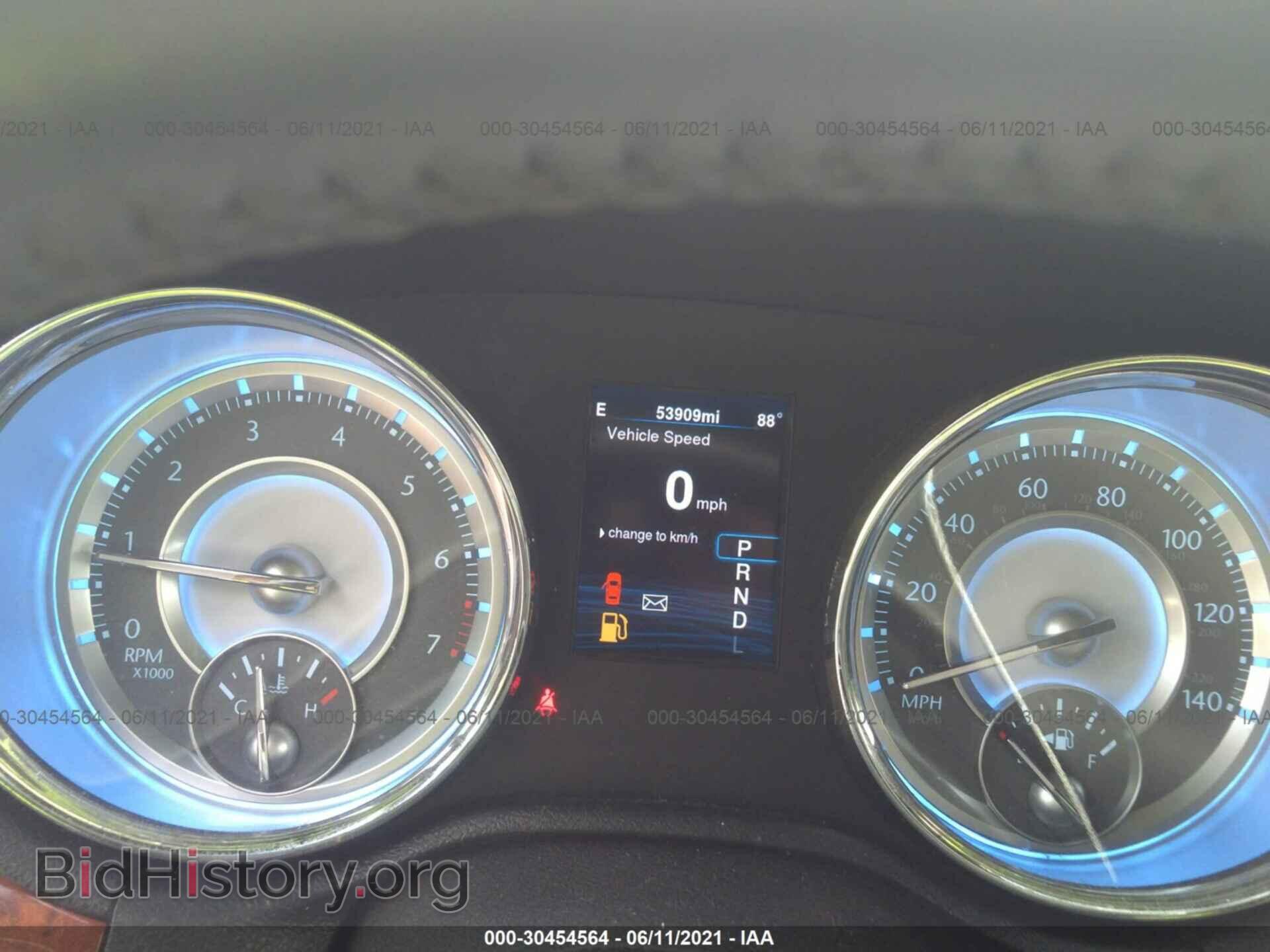 2014 CHRYSLER 300 - VIN: 2C3CCAAG2EH378785 - Фото 7