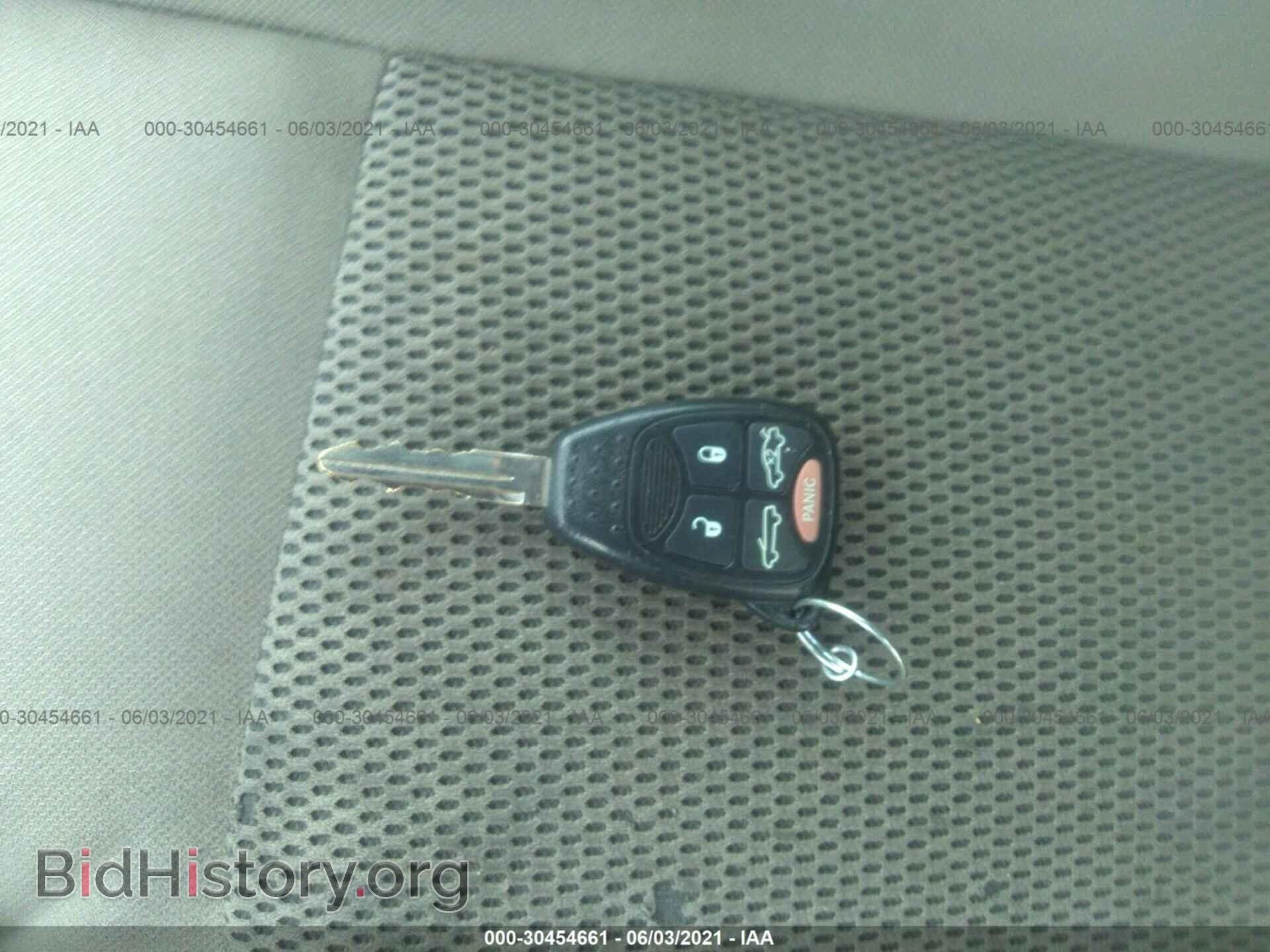 2010 CHRYSLER SEBRING - VIN: 1C3BC5ED4AN159797 - Фото 11