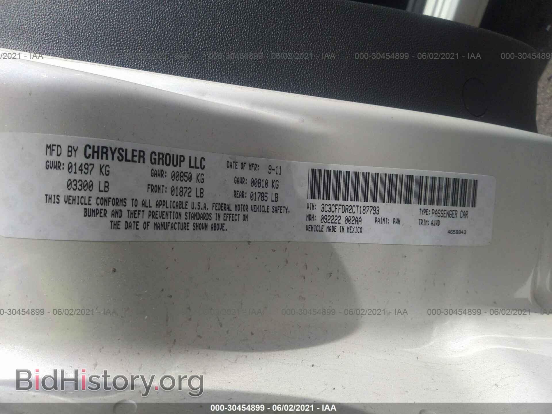 2012 FIAT 500 - VIN: 3C3CFFDR2CT187793 - Фото 9