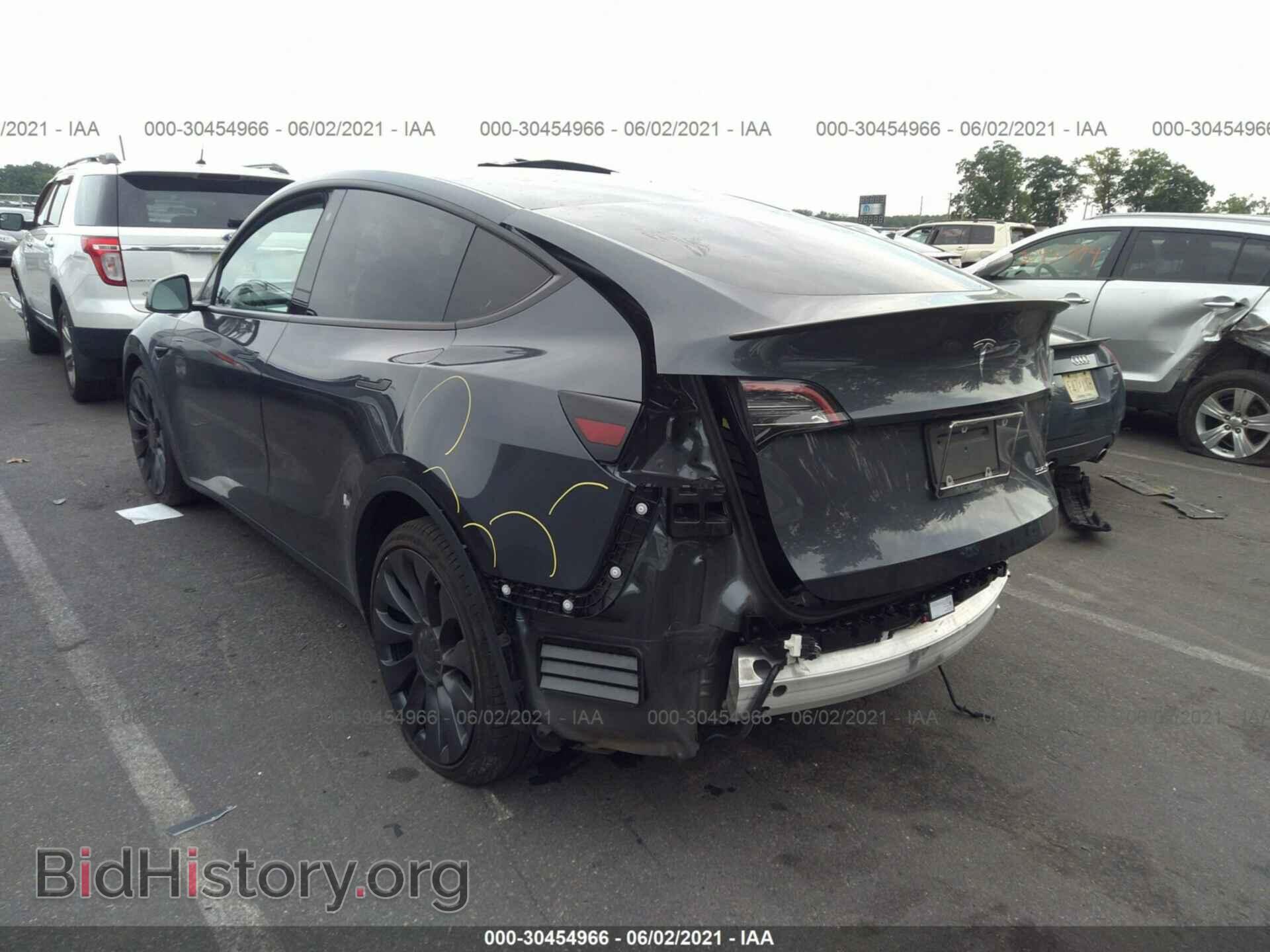 2020 TESLA MODEL Y - VIN: 5YJYGDEF0LF046856 - Photo 3