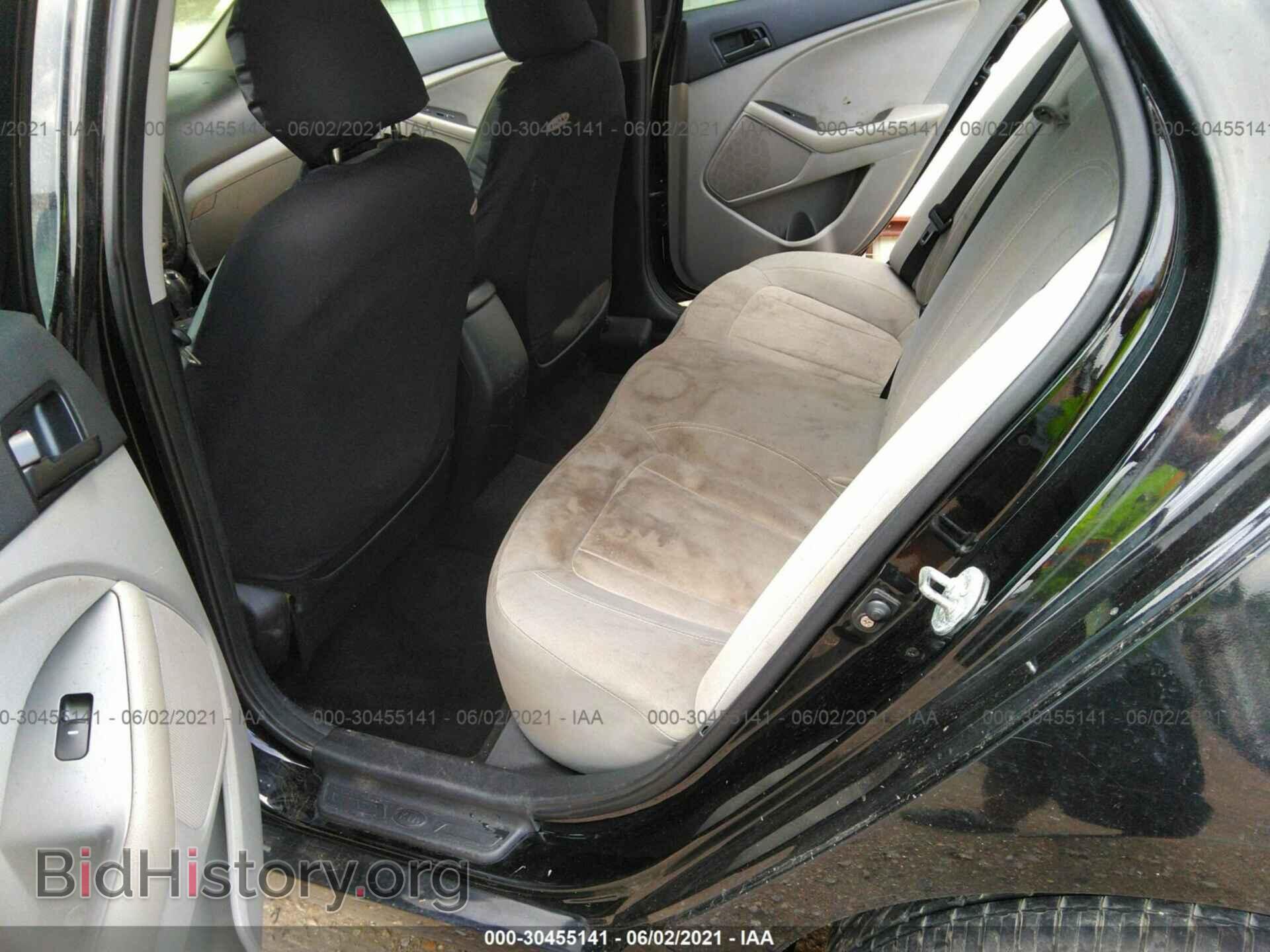 2011 KIA OPTIMA - VIN: KNAGM4A75B5121728 - Фото 8