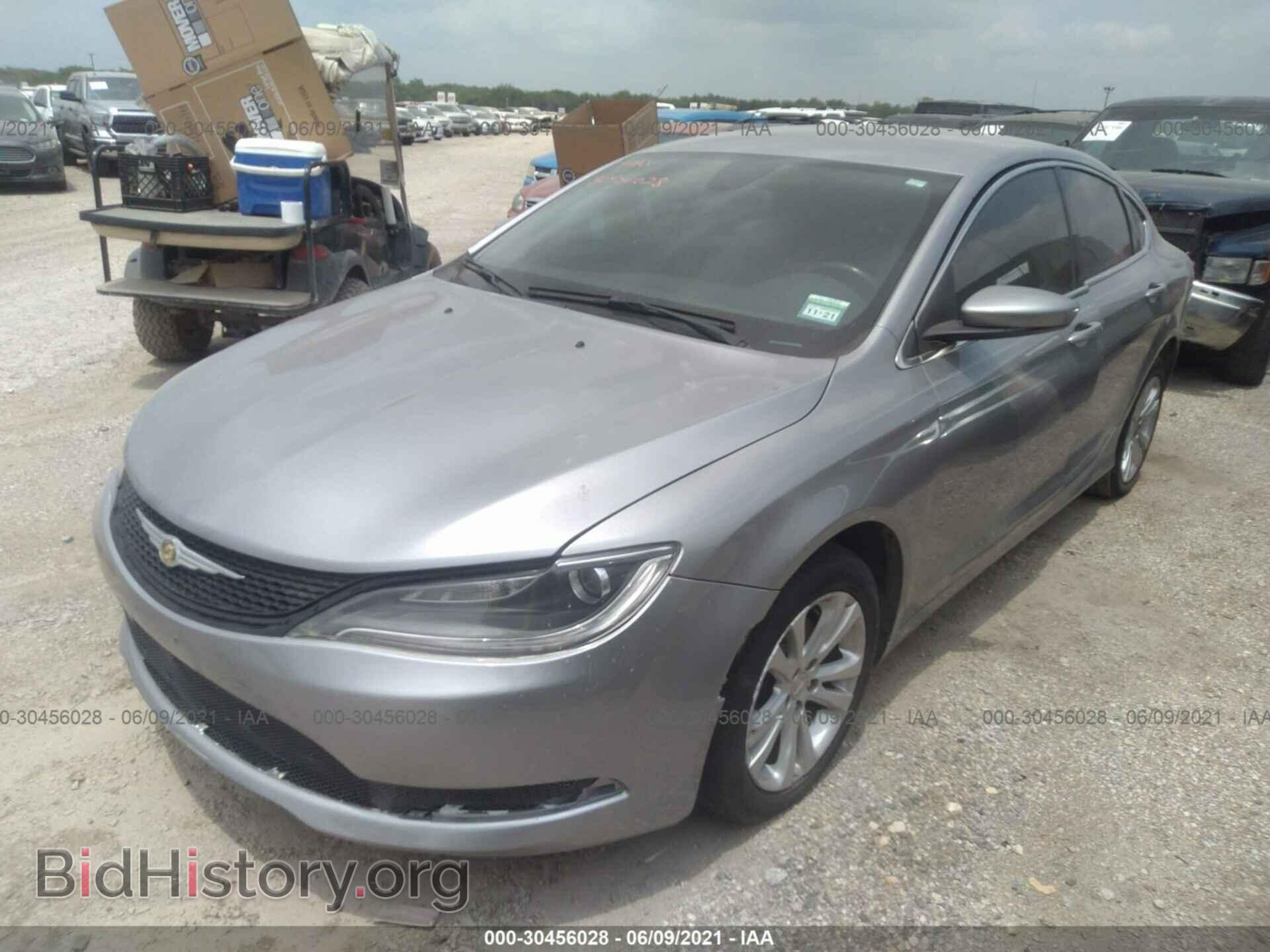 2015 CHRYSLER 200 - VIN: 1C3CCCAB4FN527545 - Фото 2