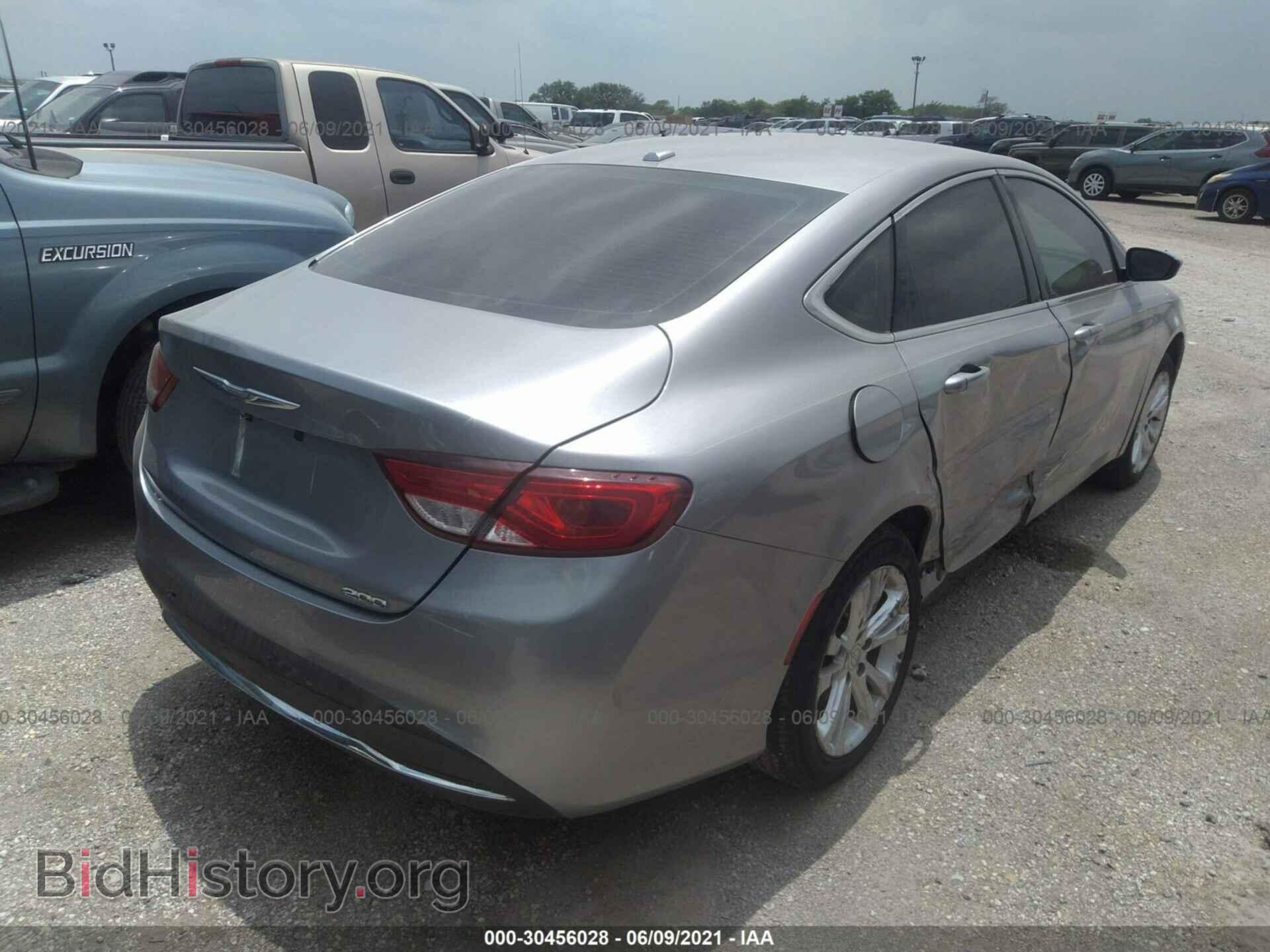 2015 CHRYSLER 200 - VIN: 1C3CCCAB4FN527545 - Фото 4