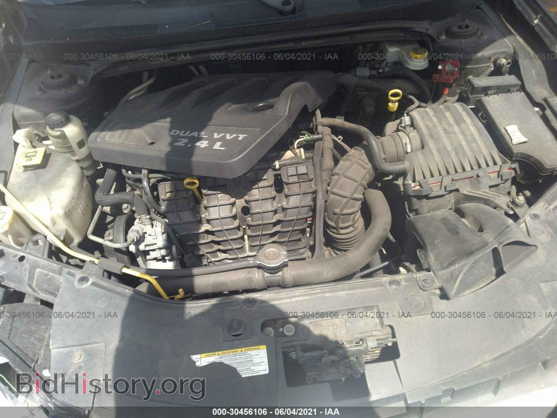 2012 CHRYSLER 200 - VIN: 1C3CCBAB4CN204585 - Photo 10