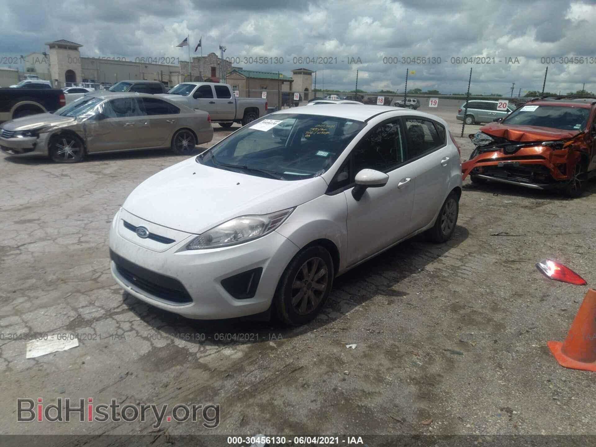 2012 FORD FIESTA - VIN: 3FADP4EJ5CM216312 - Photo 2