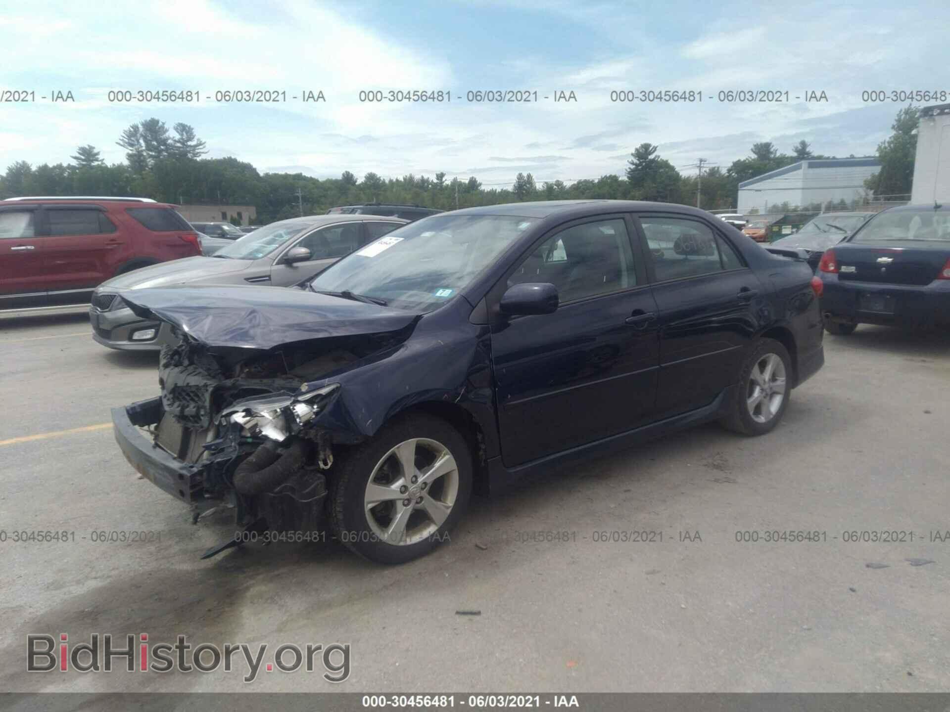 2011 TOYOTA COROLLA - VIN: 2T1BU4EEXBC734498 - Фото 2