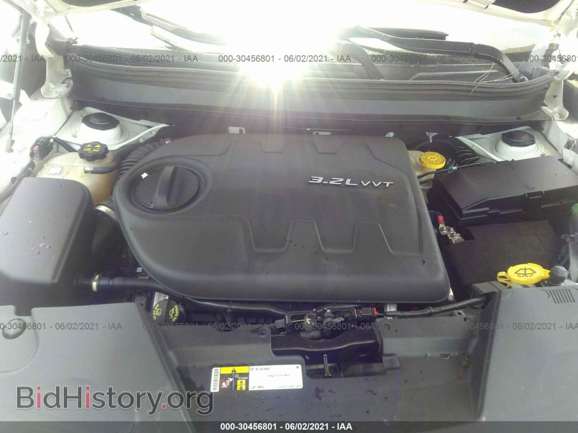 2014 JEEP CHEROKEE - VIN: 1C4PJLCS2EW117271 - Фото 10