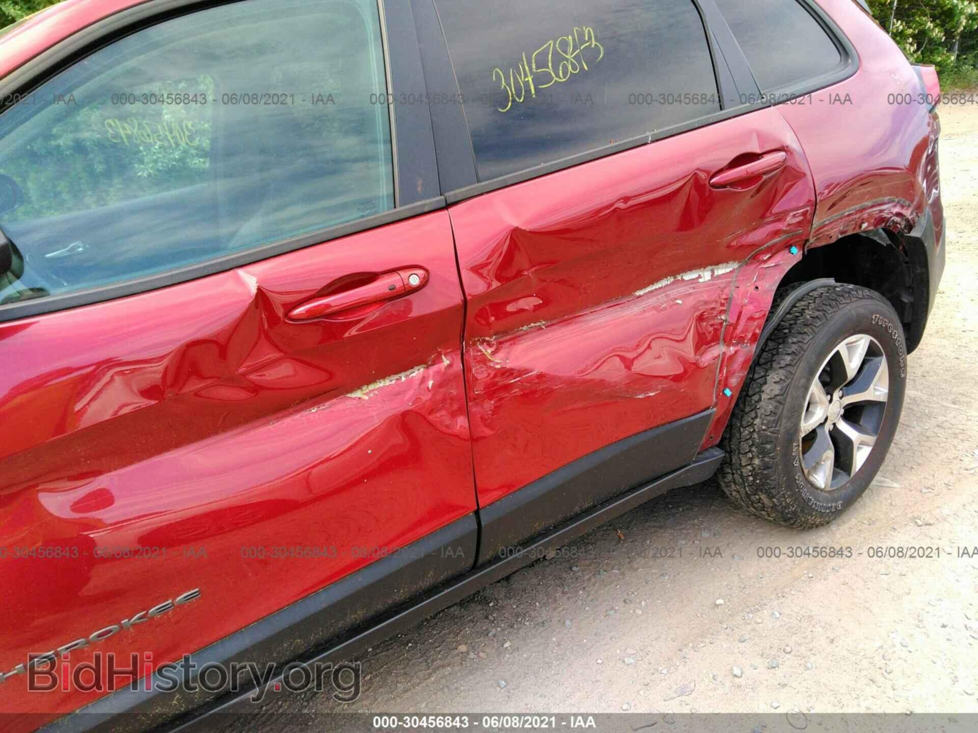 2014 JEEP CHEROKEE - VIN: 1C4PJMBS9EW204947 - Фото 6