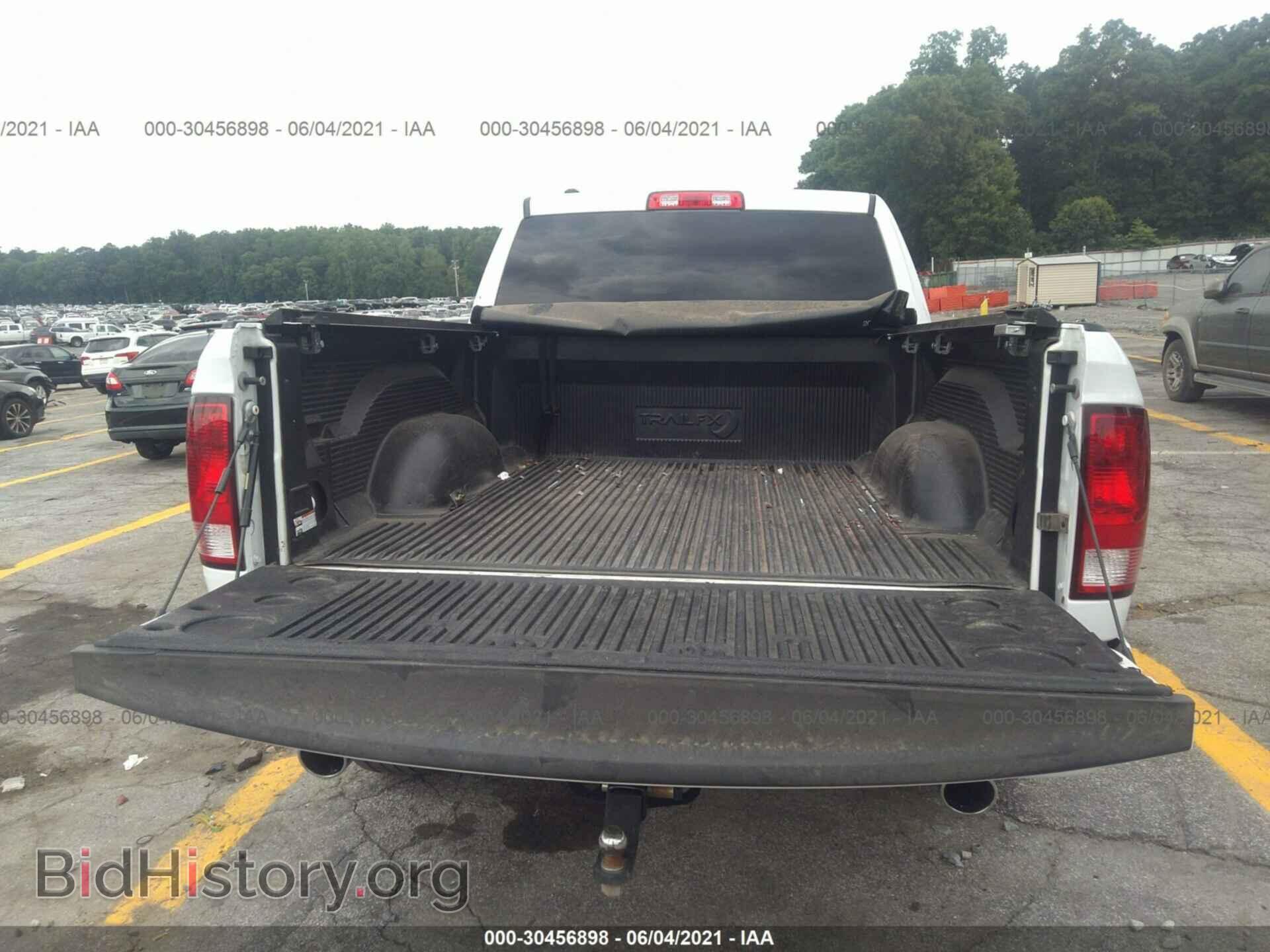 2017 RAM 1500 - VIN: 1C6RR6KT2HS622615 - Фото 6