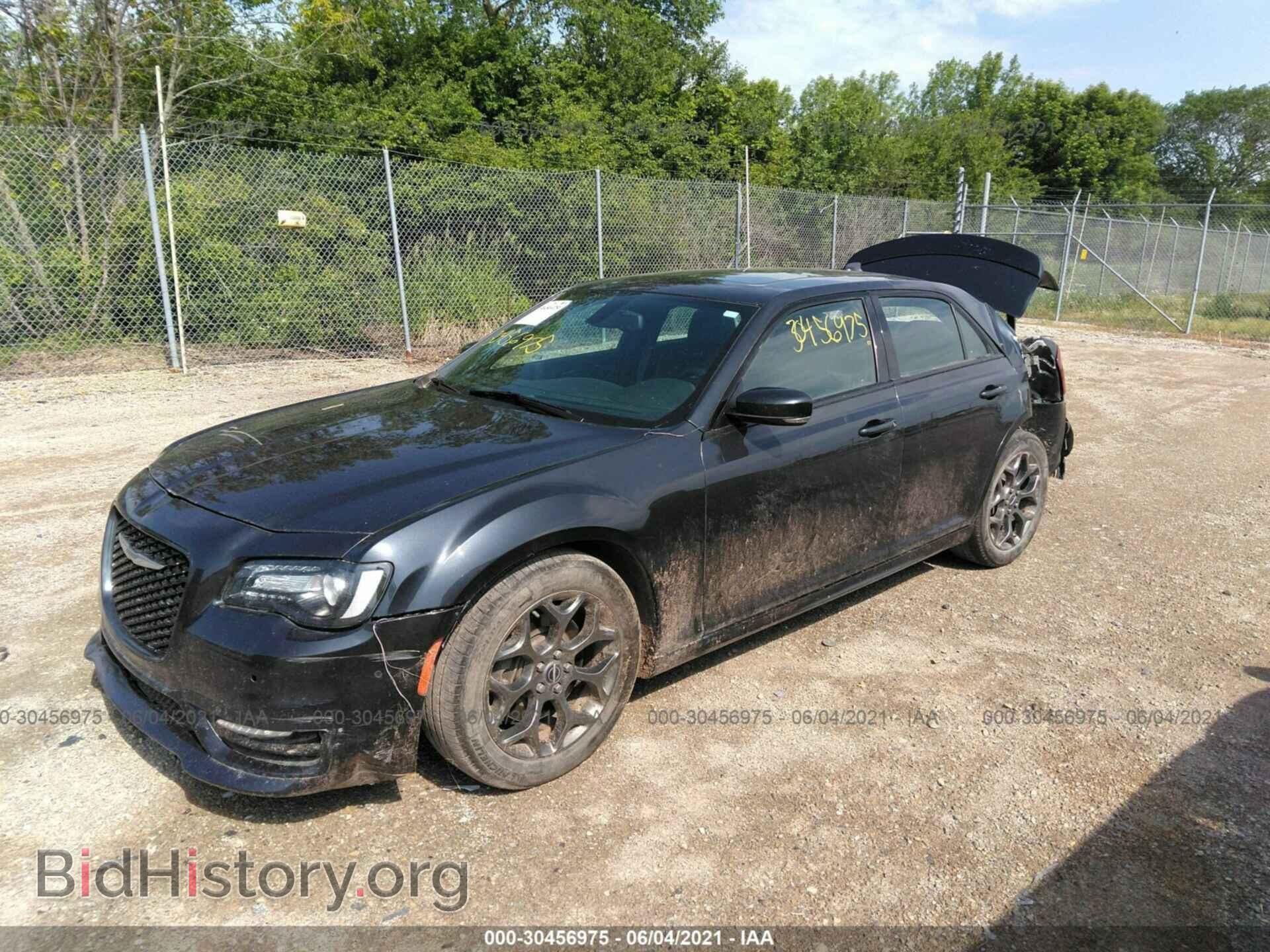 2017 CHRYSLER 300 - VIN: 2C3CCAGG7HH591890 - Photo 2