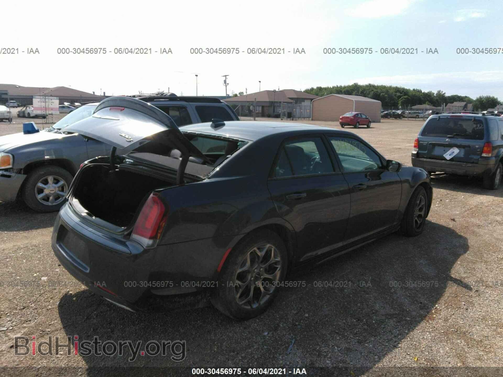 2017 CHRYSLER 300 - VIN: 2C3CCAGG7HH591890 - Photo 4
