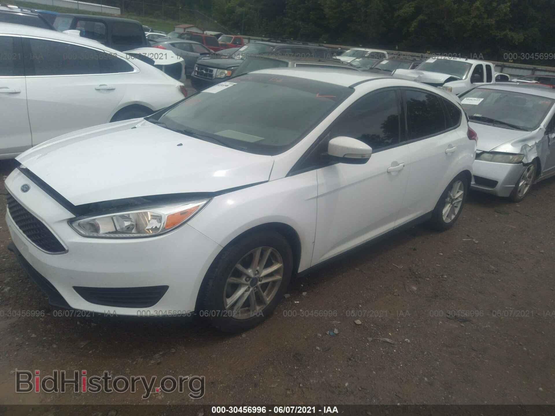 2016 FORD FOCUS - VIN: 1FADP3K21GL393406 - Фото 2