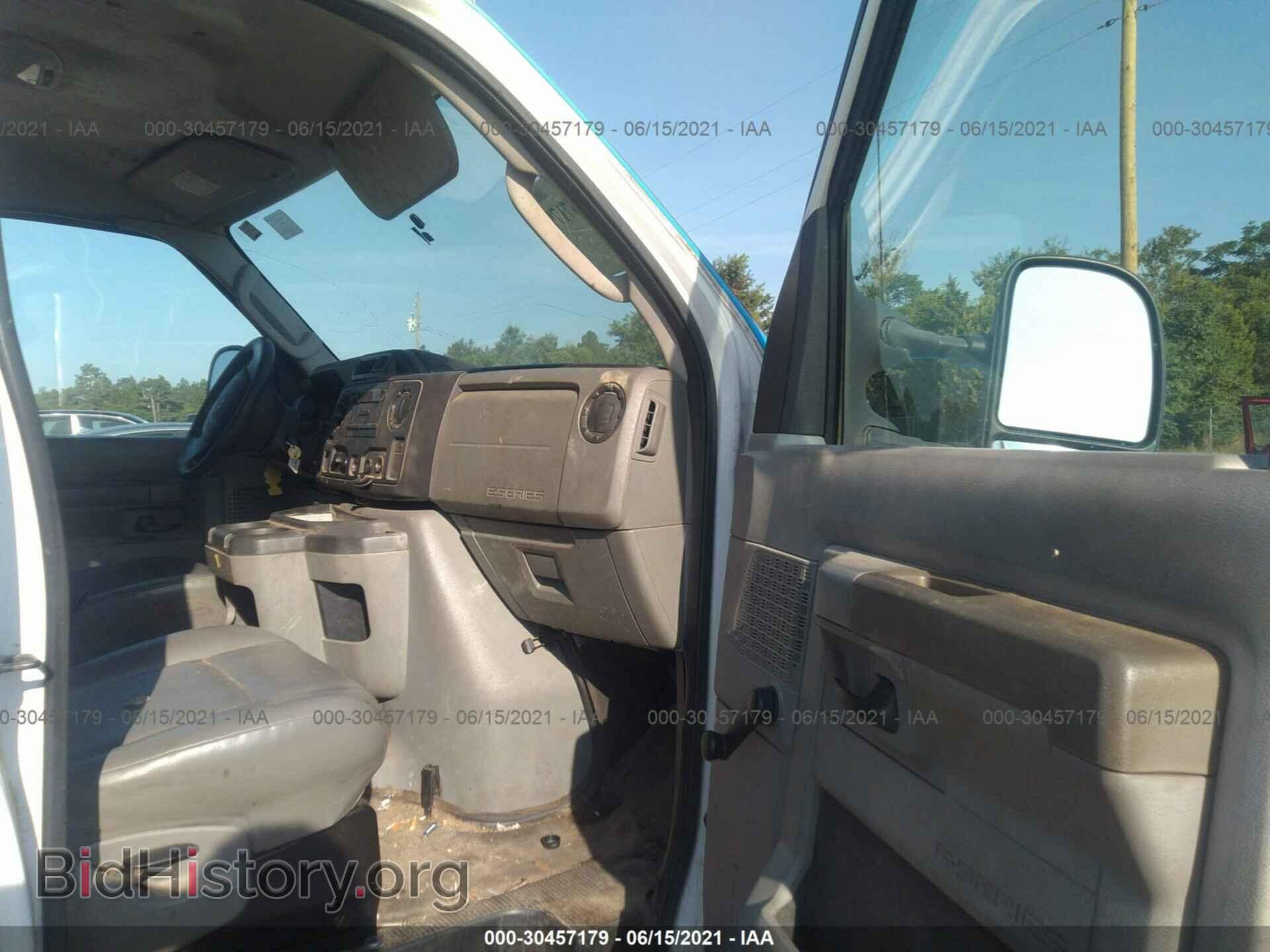 2011 FORD ECONOLINE CARGO VAN - VIN: 1FTNE2EW4BDA56096 - Фото 5