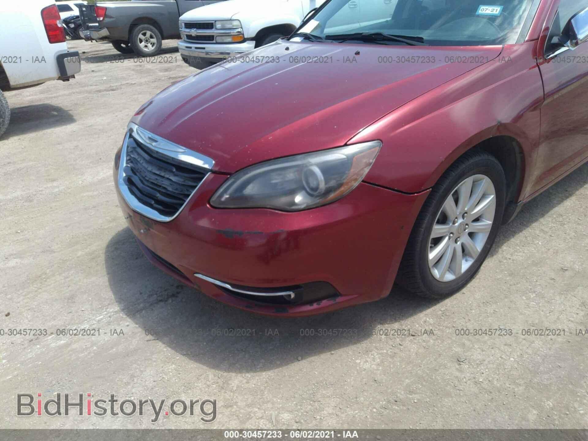 2013 CHRYSLER 200 - VIN: 1C3CCBCG3DN755066 - Фото 6