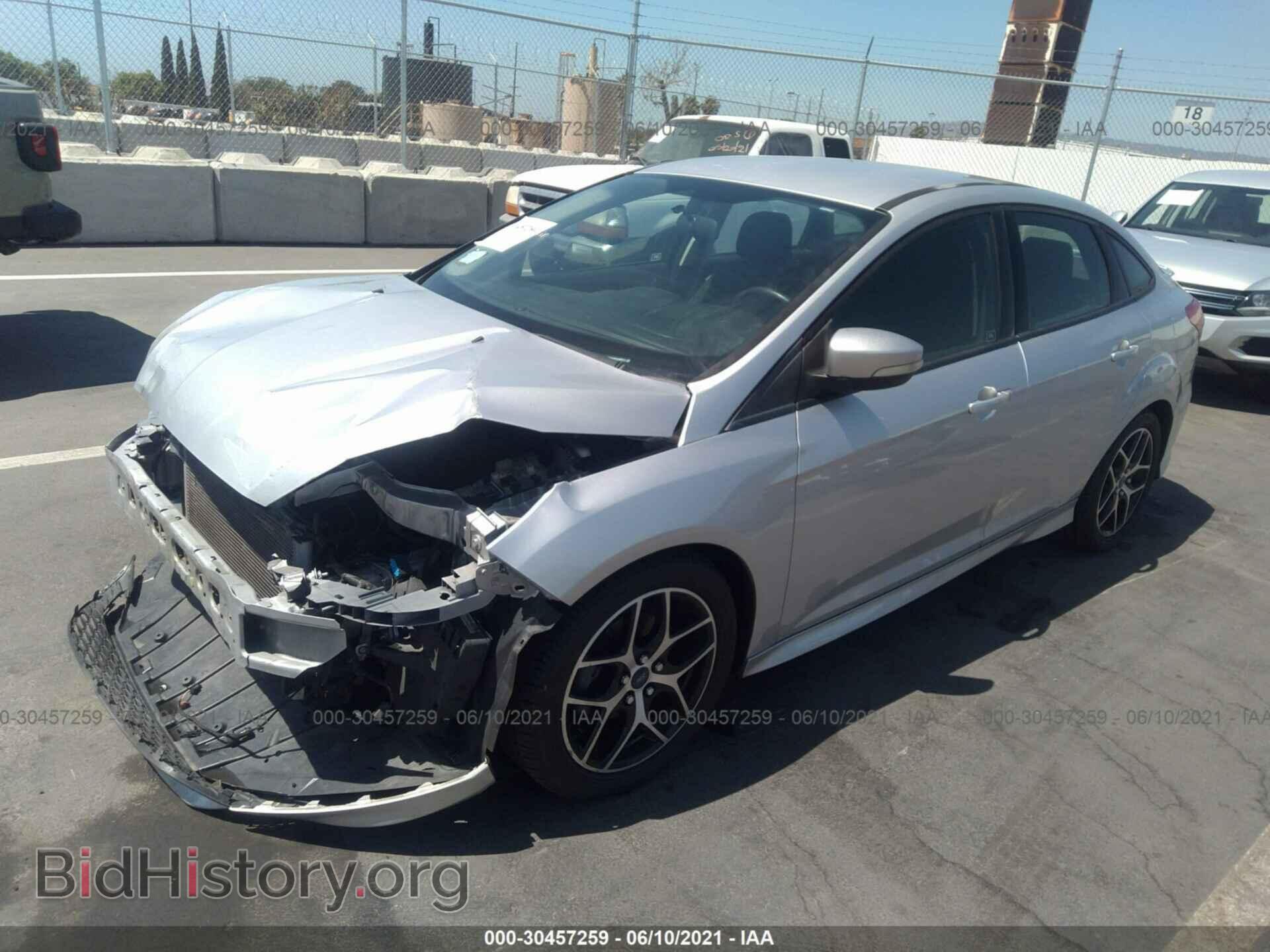 2015 FORD FOCUS - VIN: 1FADP3F29FL248817 - Photo 2